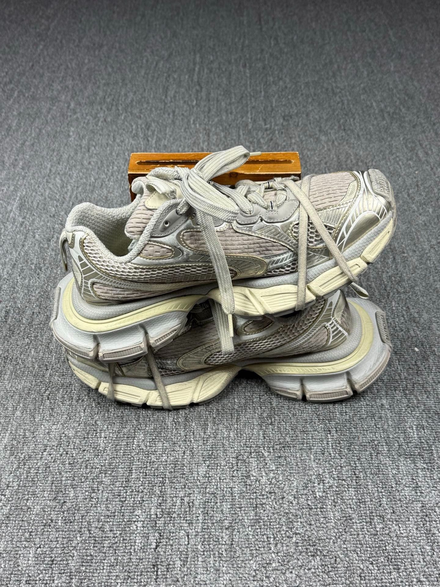 Balenciaga Balenciaga Multi Lowtop Sneakers 10 Men Size US 10 / EU 43 - 3 Thumbnail