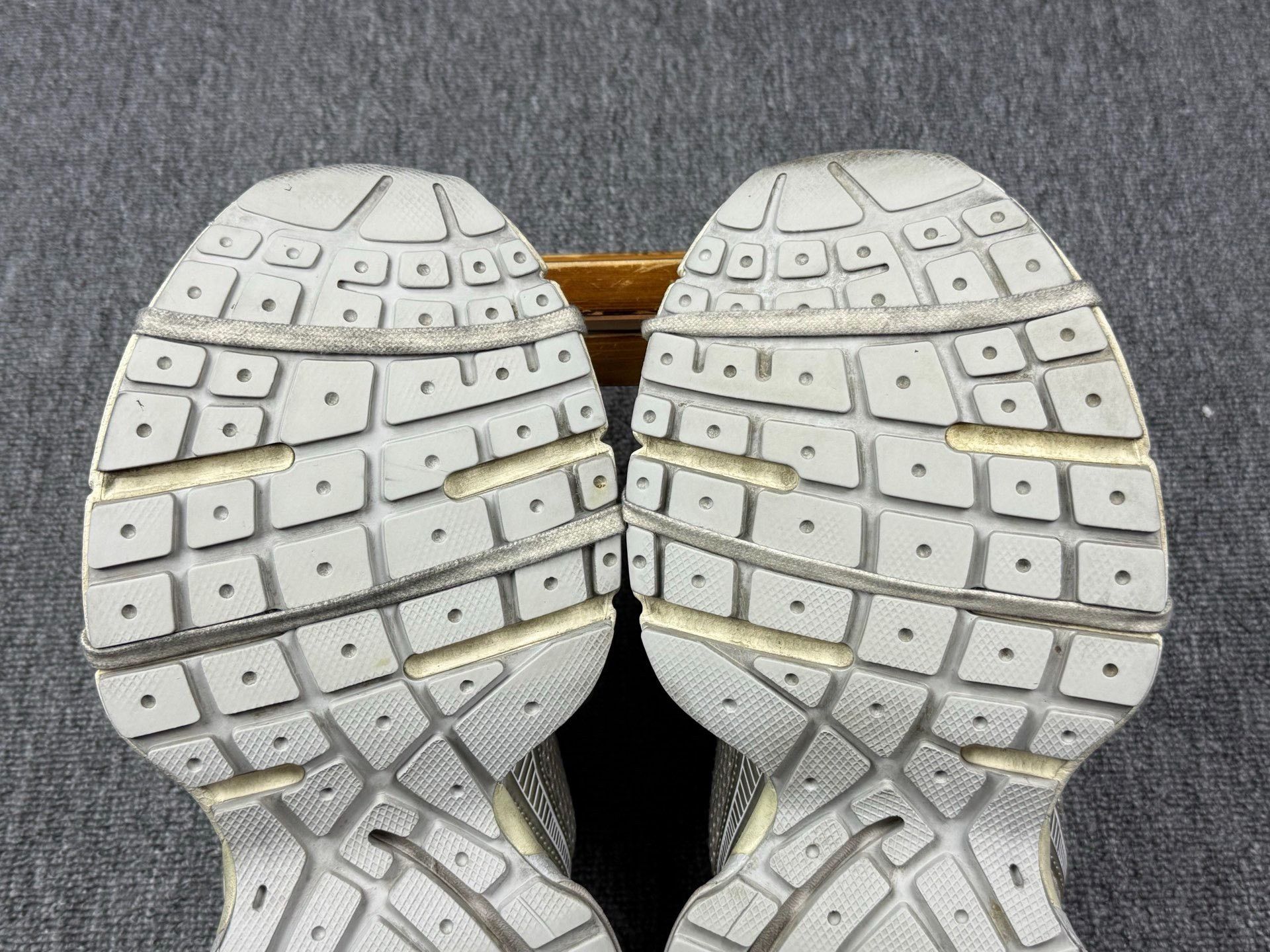 Balenciaga Balenciaga Multi Lowtop Sneakers 10 Men Size US 10 / EU 43 - 7 Thumbnail