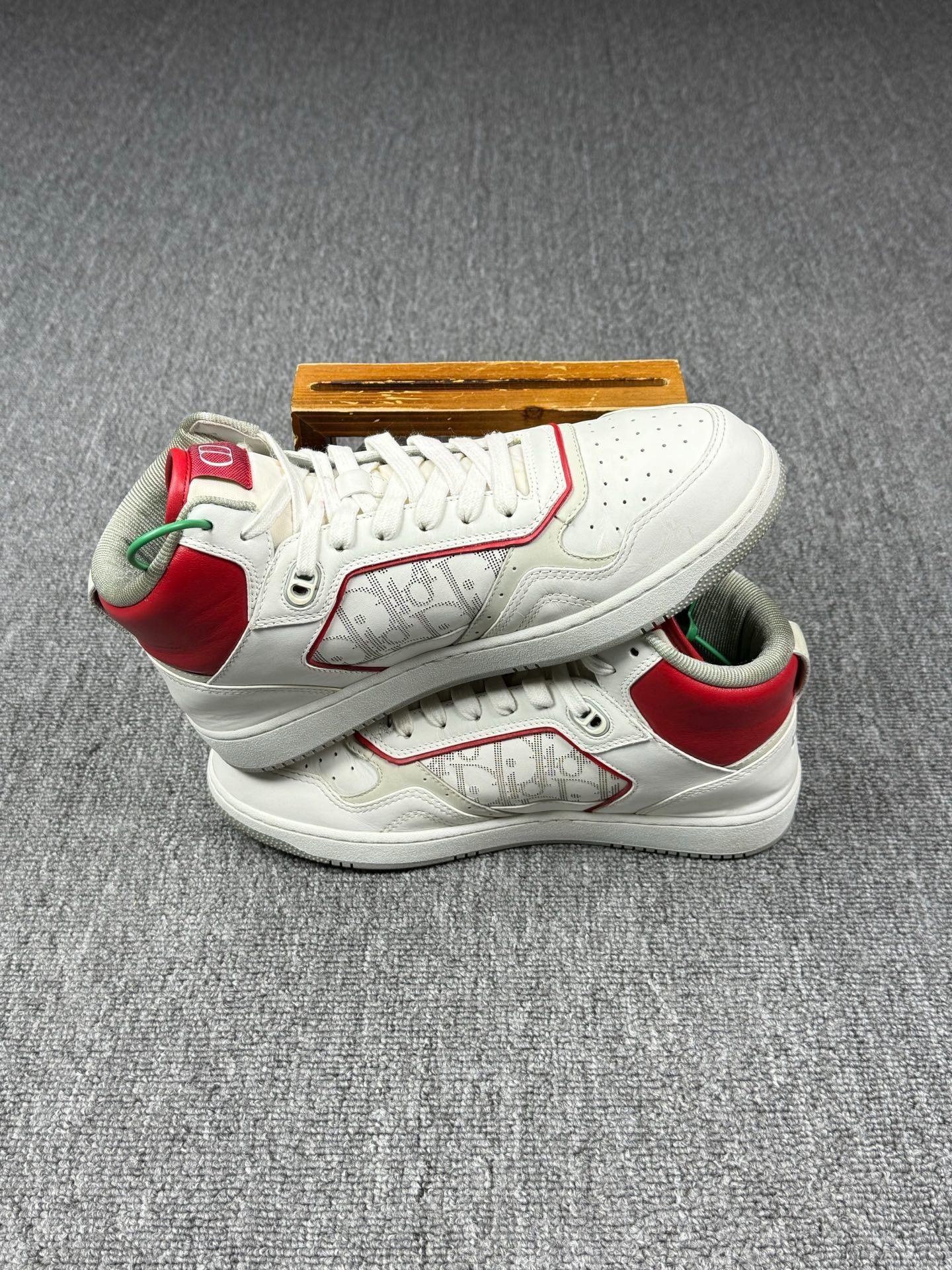 Dior Dior Retro Red Hitop Sneakers 7 Men Size US 7 / EU 40 - 3 Thumbnail