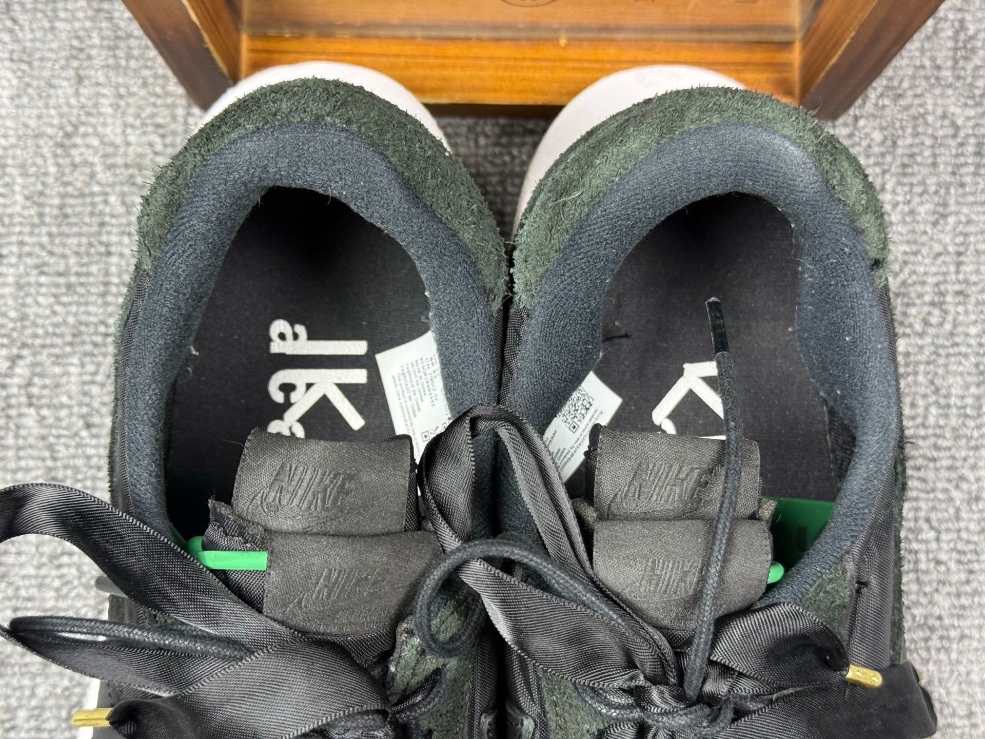 Nike Nike SACAI Black Lowtop Sneakers 12 Men Size US 12 / EU 45 - 9 Thumbnail