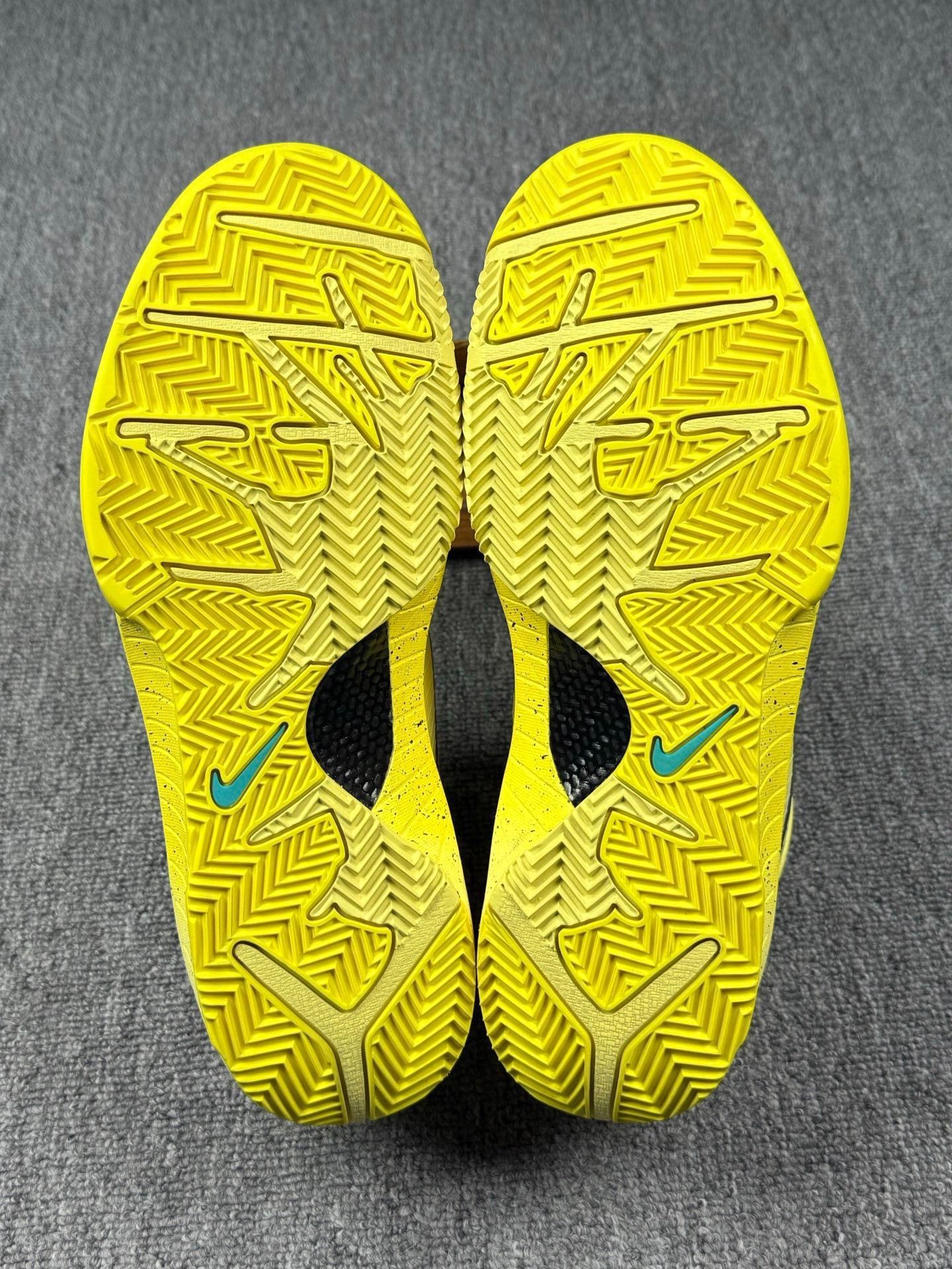 Nike Nike KOBE4 Yellow Lowtop Sneakers 11 Men Size US 11 / EU 44 - 6 Thumbnail