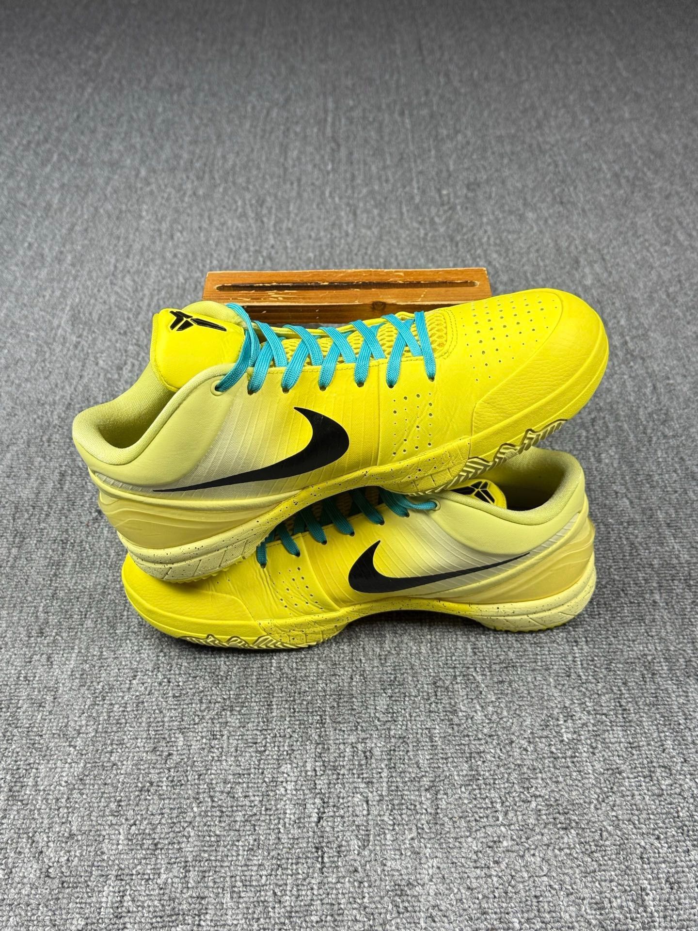 Nike Nike KOBE4 Yellow Lowtop Sneakers 11 Men Size US 11 / EU 44 - 3 Thumbnail