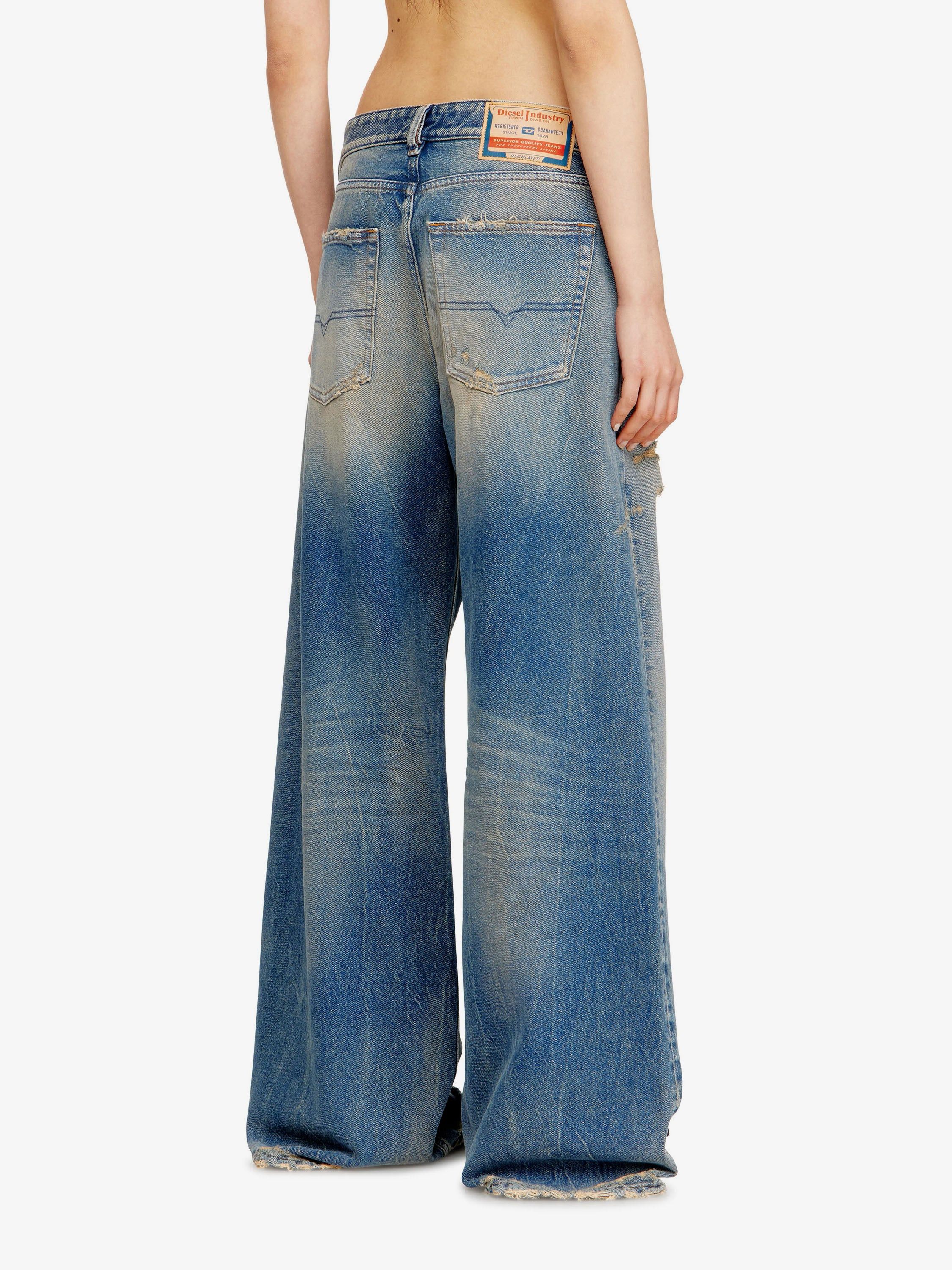 Diesel 1996 D-Sire Jeans In Denim Blue With Washed-Out Effect Size 26" / US 2 / IT 38 - 4 Thumbnail