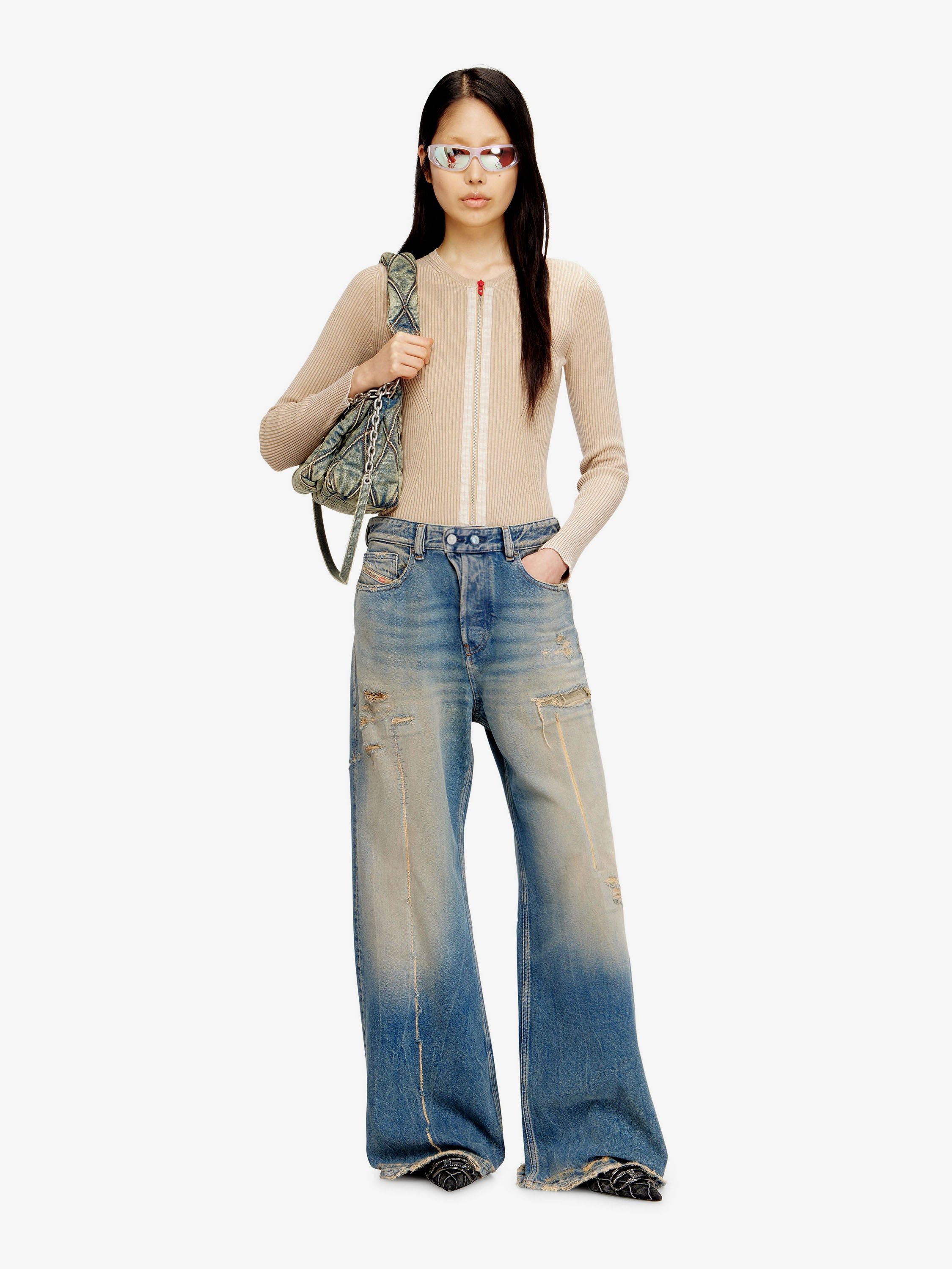 Diesel 1996 D-Sire Jeans In Denim Blue With Washed-Out Effect Size 26" / US 2 / IT 38 - 2 Thumbnail