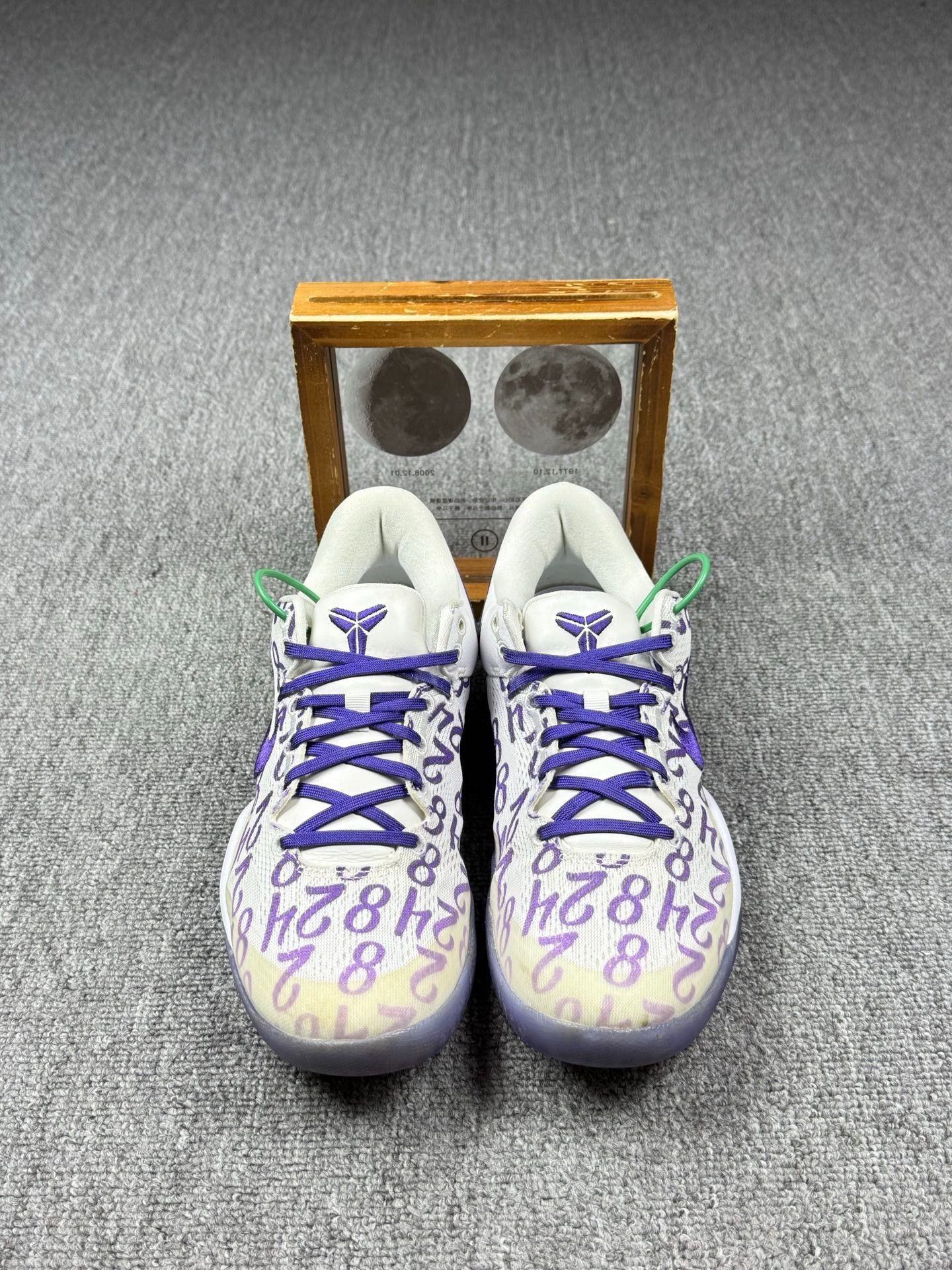 Nike Nike KOBE8 White Lowtop Sneakers 8 Men Size US 8 / EU 41 - 4 Thumbnail