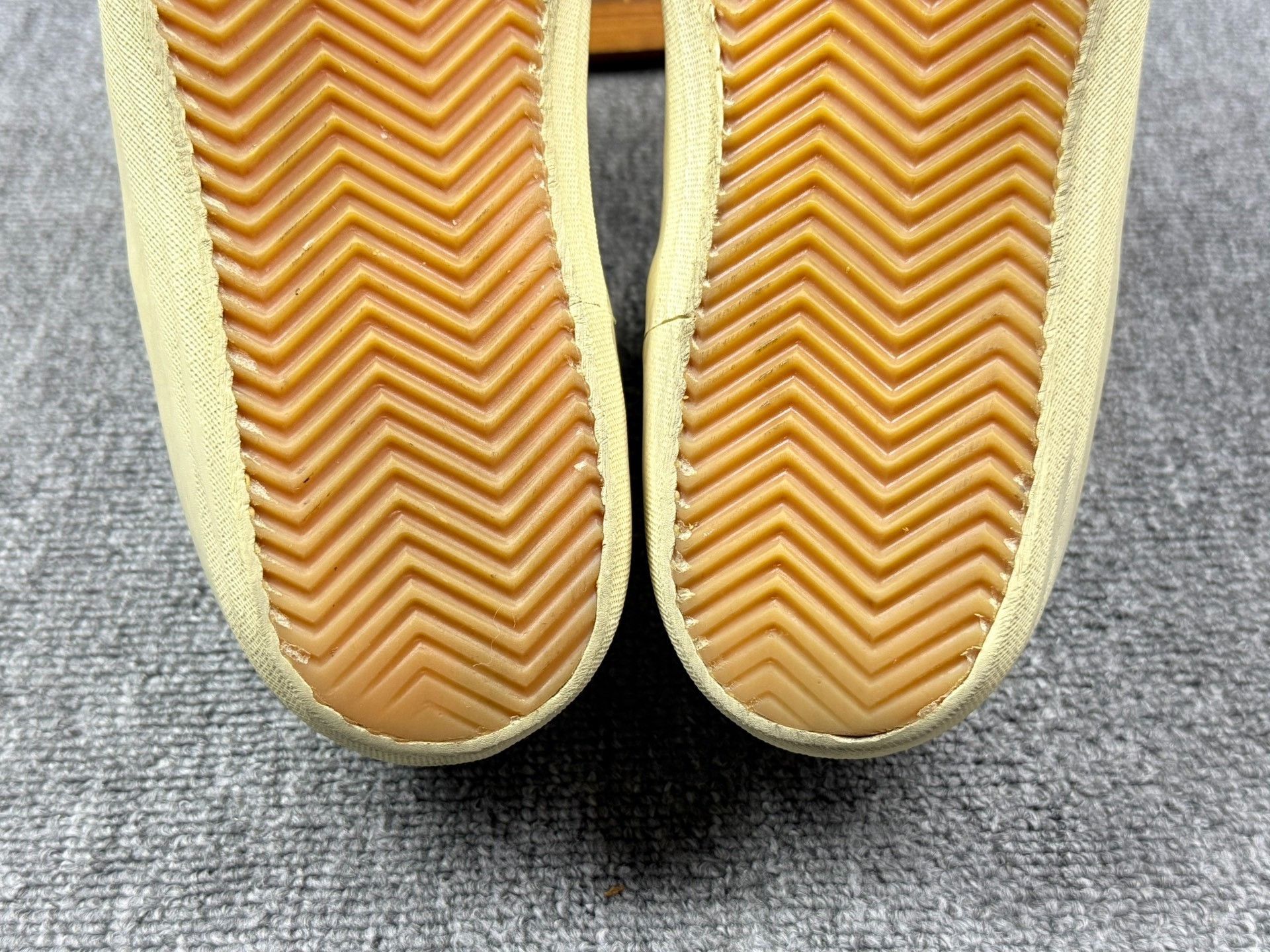 Golden Goose Golden Goose Yellow Lowtop Sneakers 9 Men Size US 9 / EU 42 - 8 Thumbnail