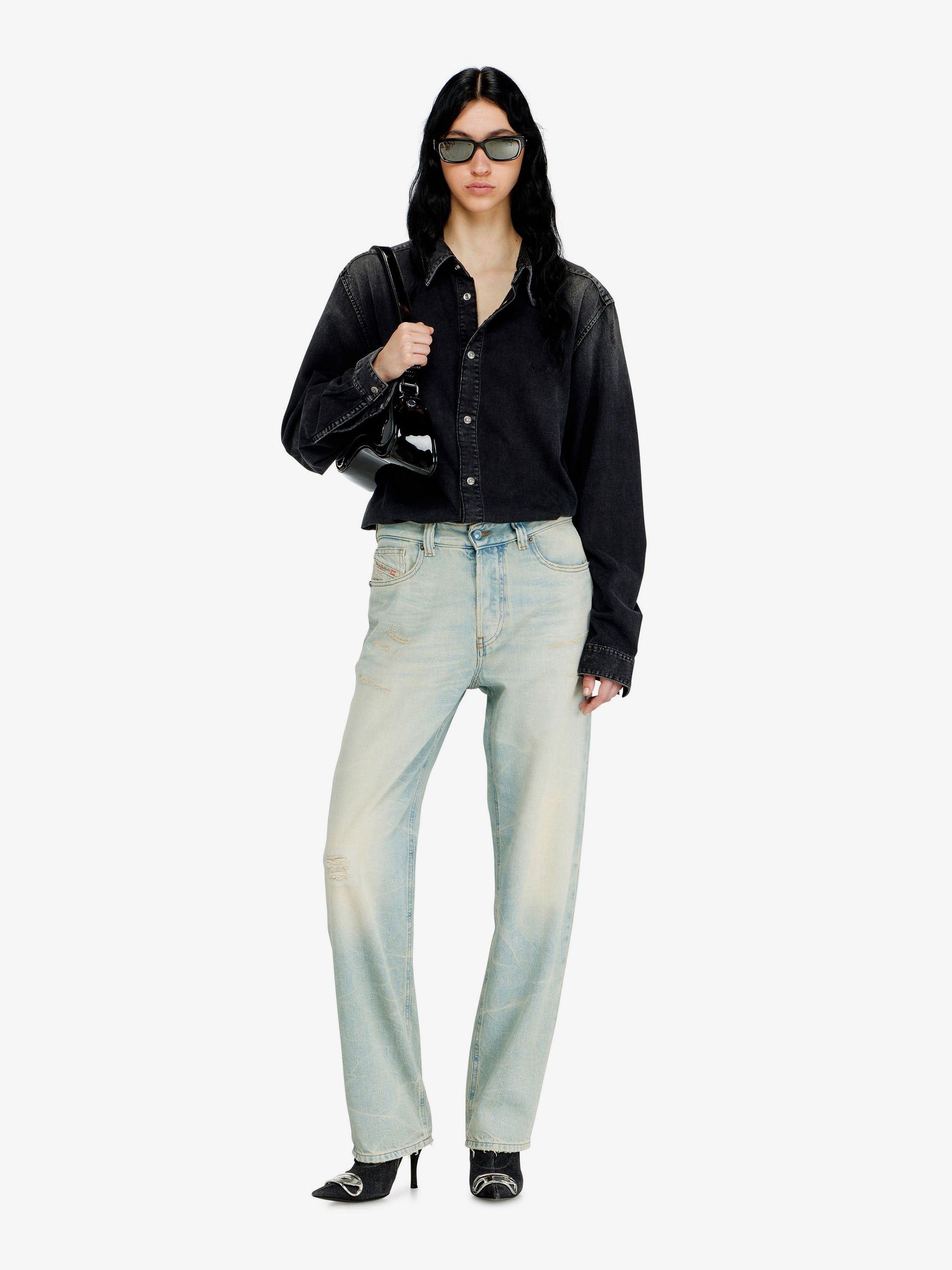 Diesel 1988 D-Ark Jeans In Washed-Out Blue Denim Size 27" / US 4 / IT 40 - 2 Thumbnail