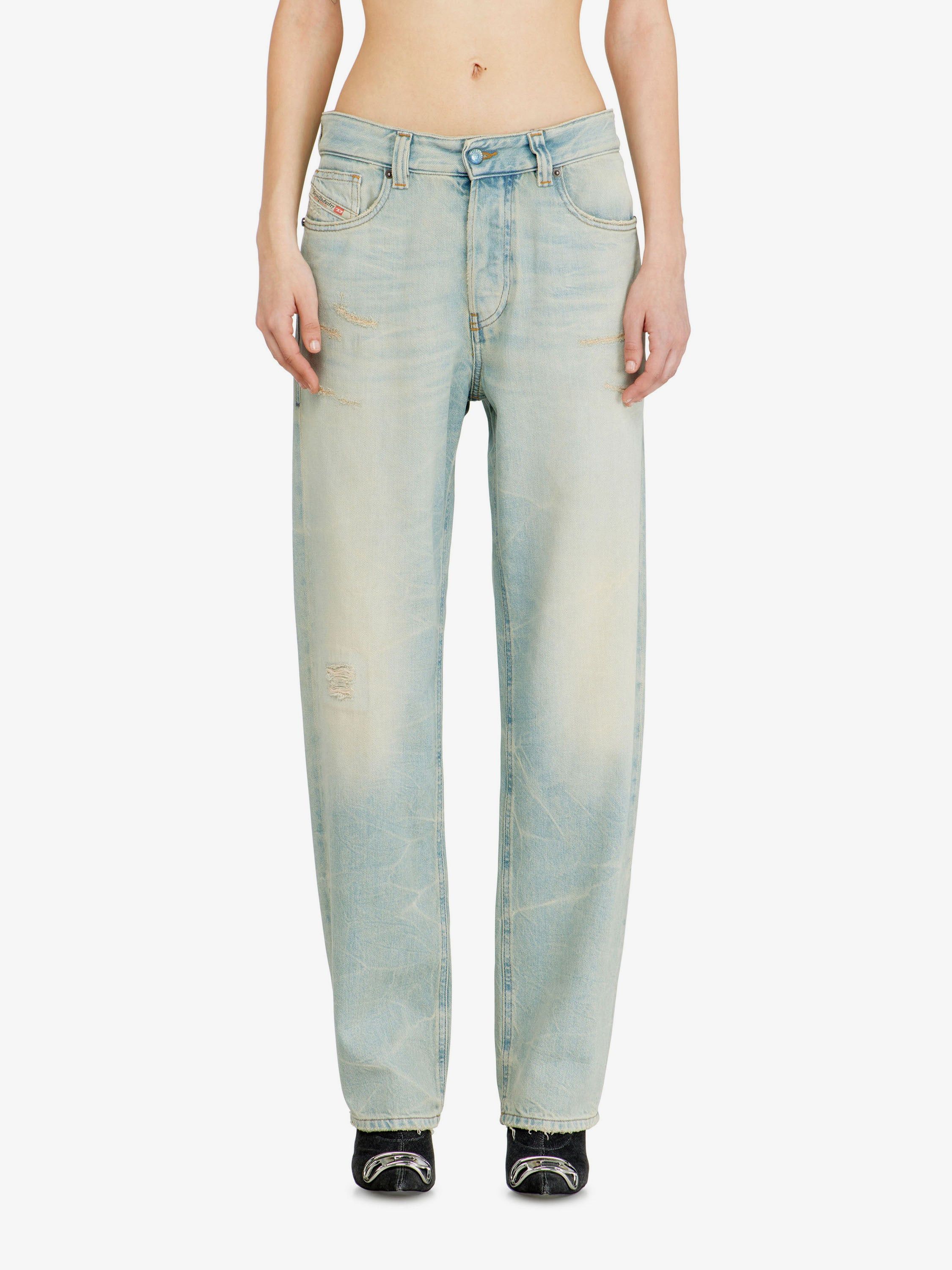 Diesel 1988 D-Ark Jeans In Washed-Out Blue Denim Size 28" / US 6 / IT 42 - 3 Thumbnail