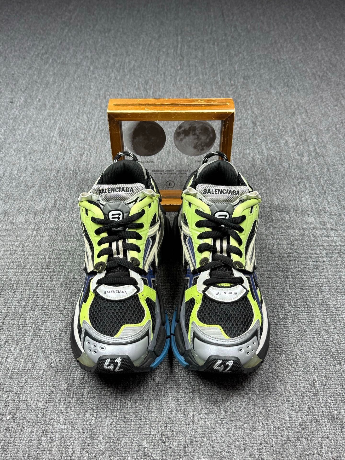 Balenciaga Running Multi Lowtop Sneakers 9 Men