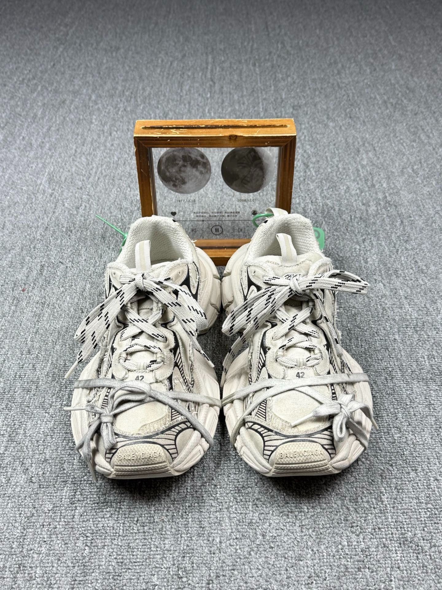 Balenciaga Balenciaga Canvas Denim Multi Lowtop Sneakers 9 Men Size US 9 / EU 42 - 4 Thumbnail