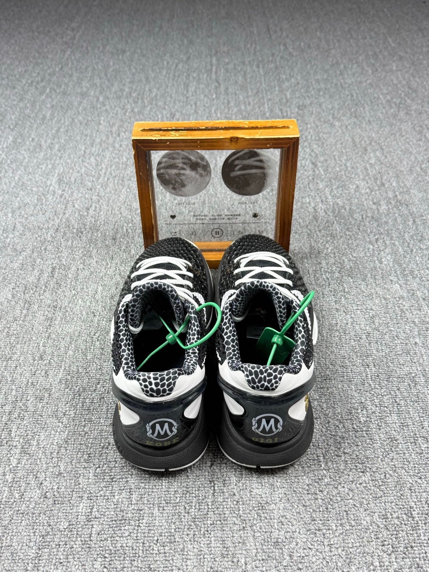 Nike Nike KOBE6 Black Lowtop Sneakers 9 Men Size US 9 / EU 42 - 5 Thumbnail