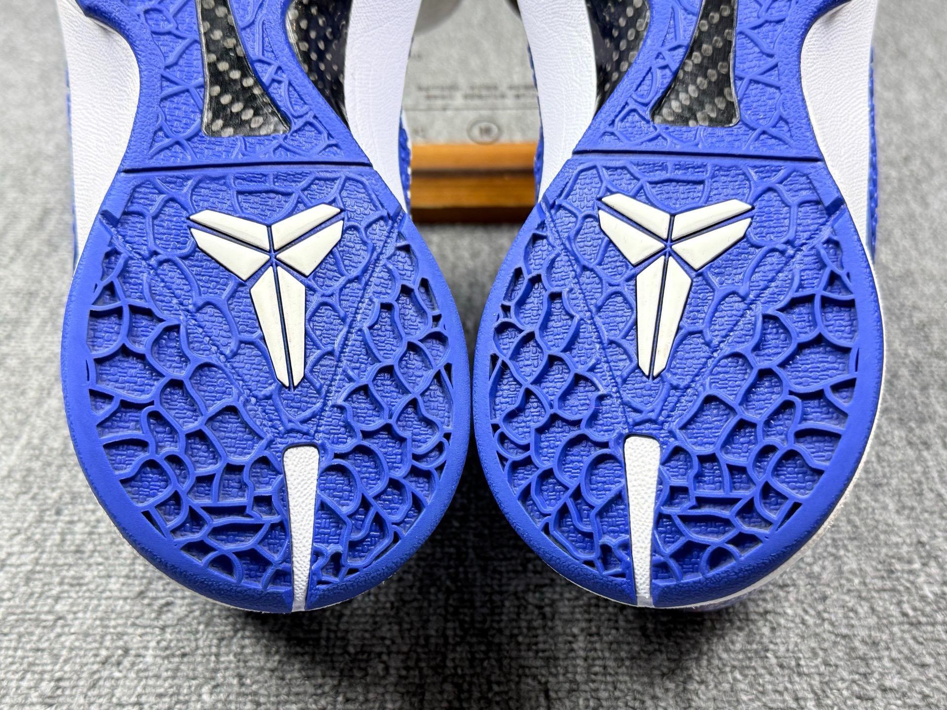 Nike Nike KOBE6 Blue Lowtop Sneakers 13 Men Size US 13 / EU 46 - 8 Thumbnail