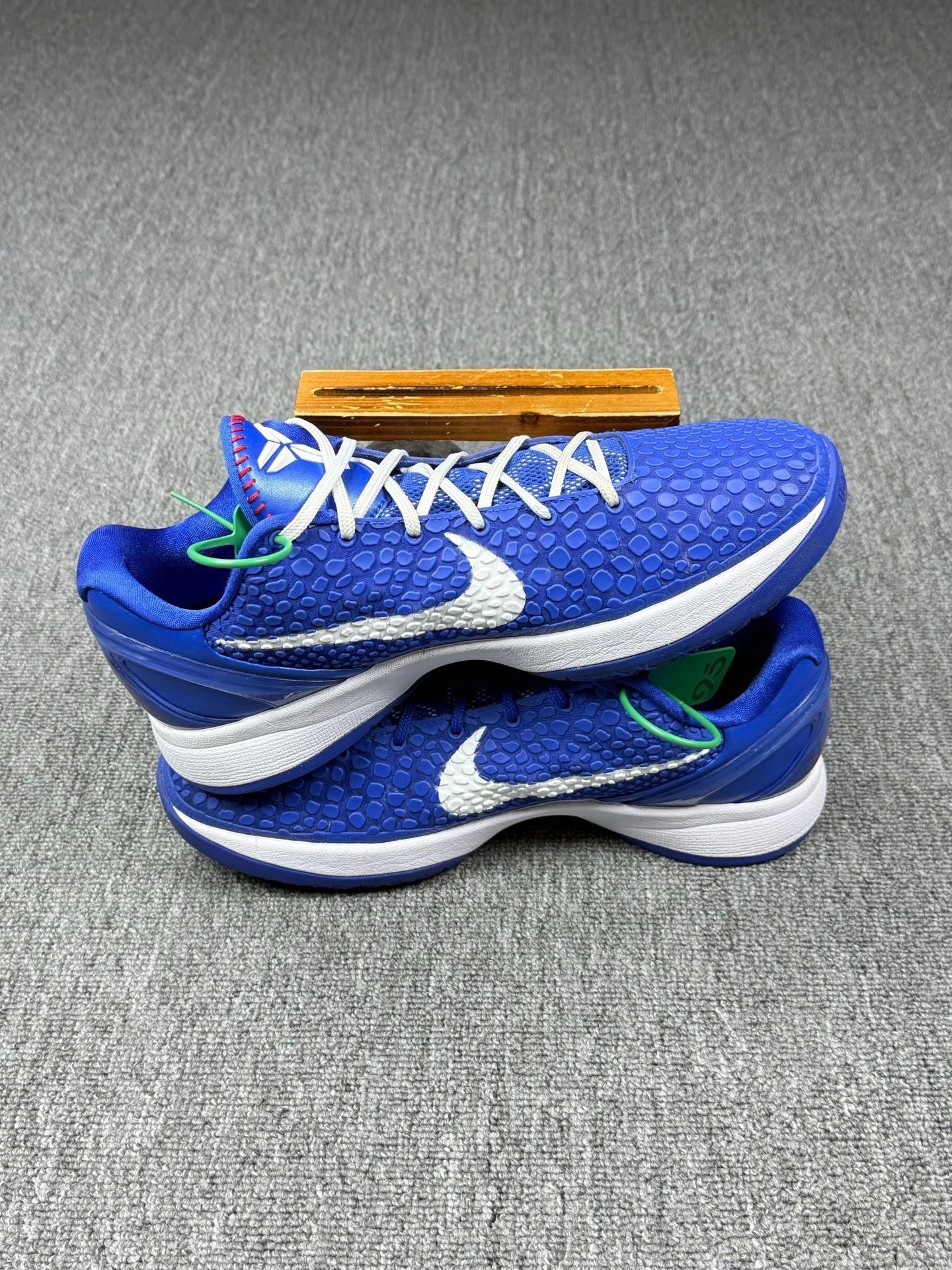 Nike Nike KOBE6 Blue Lowtop Sneakers 13 Men Size US 13 / EU 46 - 3 Thumbnail