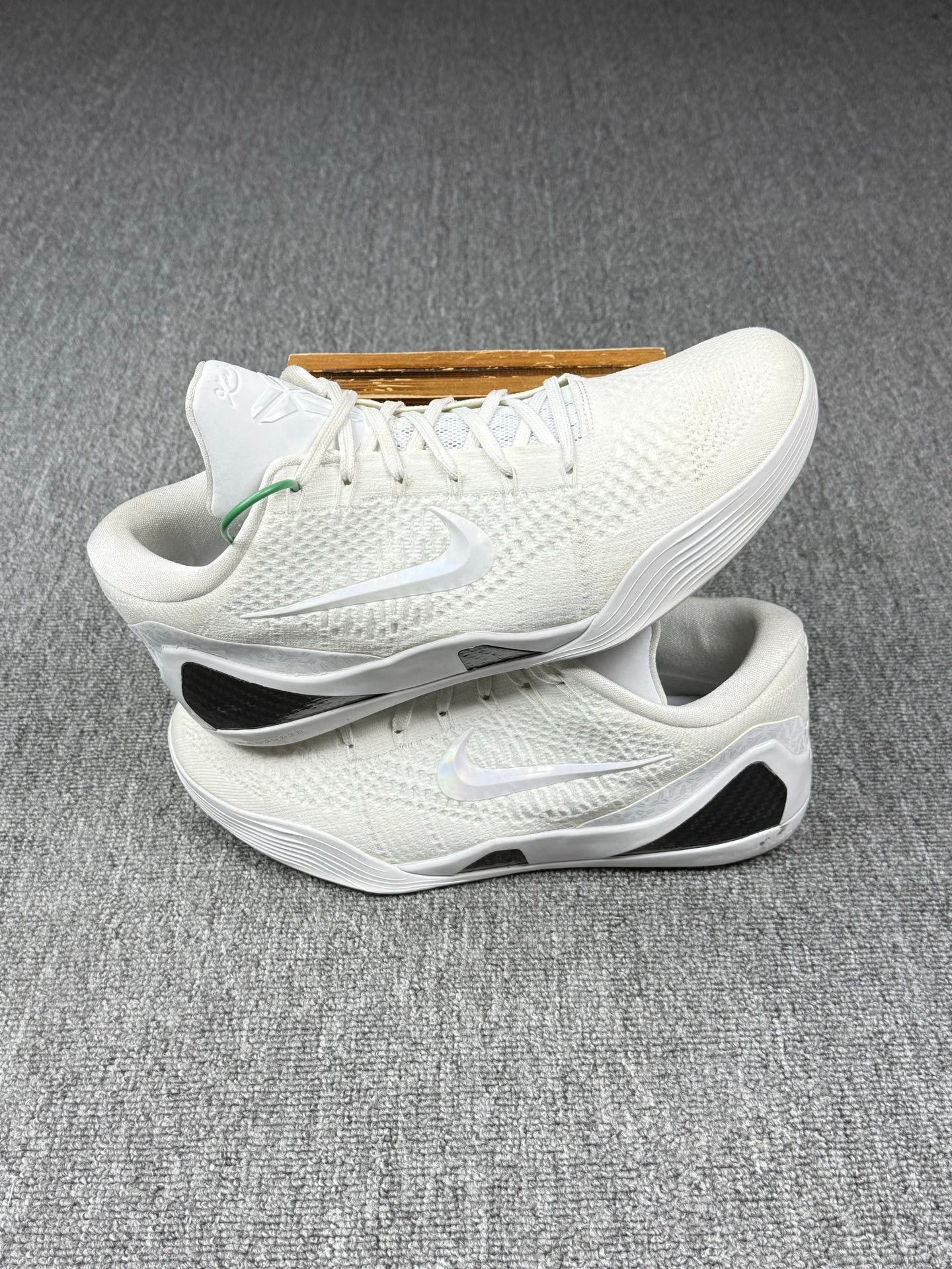 Nike Nike KOBE9 White Lowtop Sneakers 12 Men Size US 12 / EU 45 - 2 Thumbnail