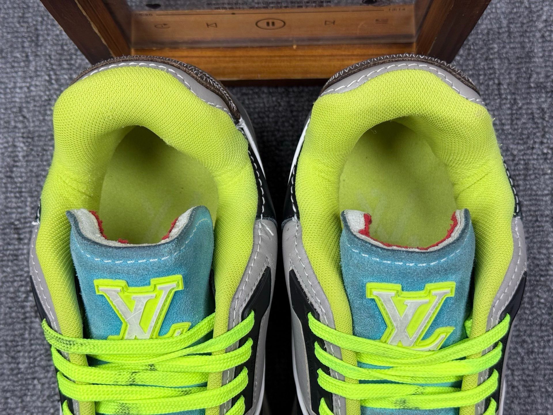 Louis Vuitton Louis Vuitton Training Multi Lowtop Sneakers 8 Men Size US 8 / EU 41 - 9 Thumbnail