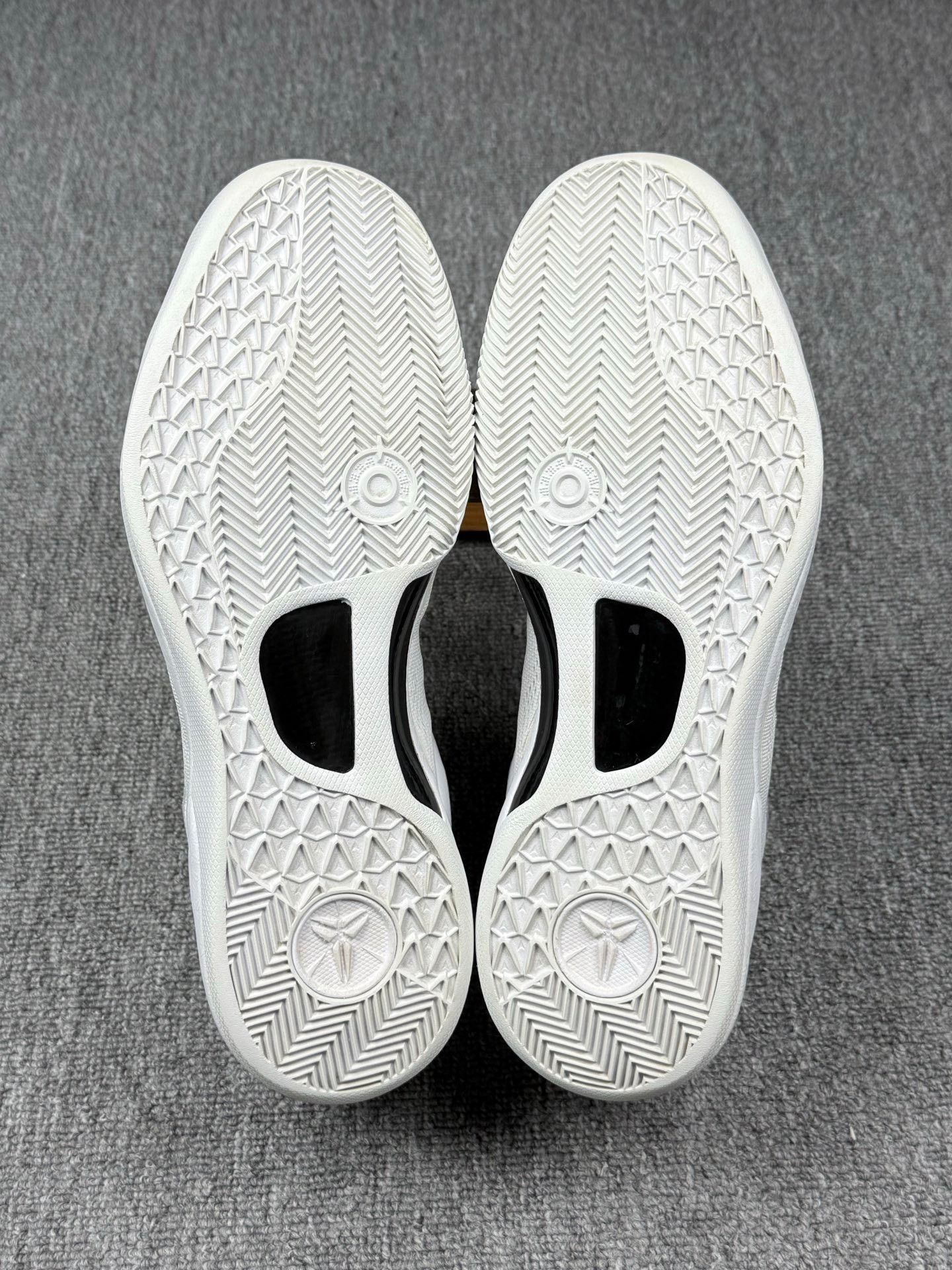 Nike Nike KOBE8 White Lowtop Sneakers 10 Men Size US 10 / EU 43 - 6 Thumbnail