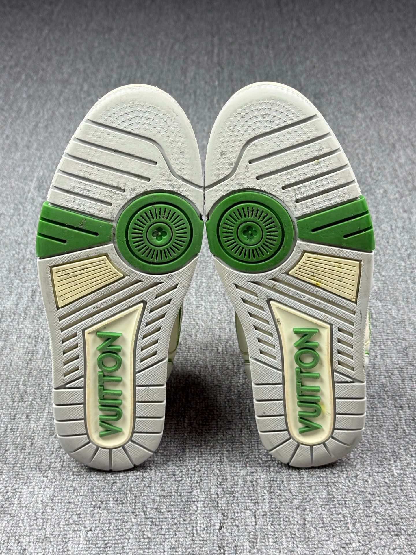 Louis Vuitton Louis Vuitton Training Green Lowtop Sneakers 10 Men Size US 10 / EU 43 - 6 Thumbnail