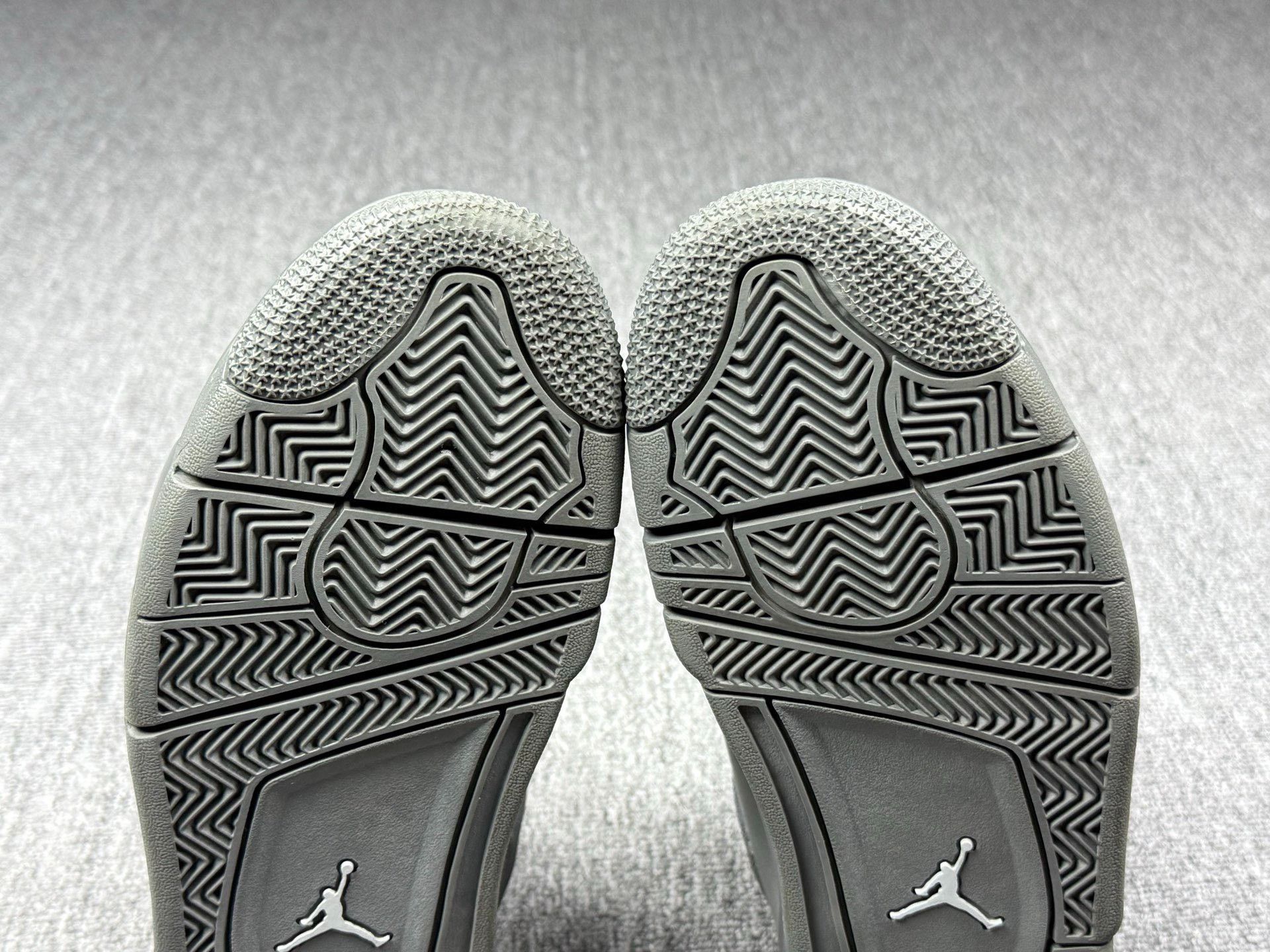 Nike Nike AJ4 Gray Lowtop Sneakers 9 Men Size US 9 / EU 42 - 7 Thumbnail