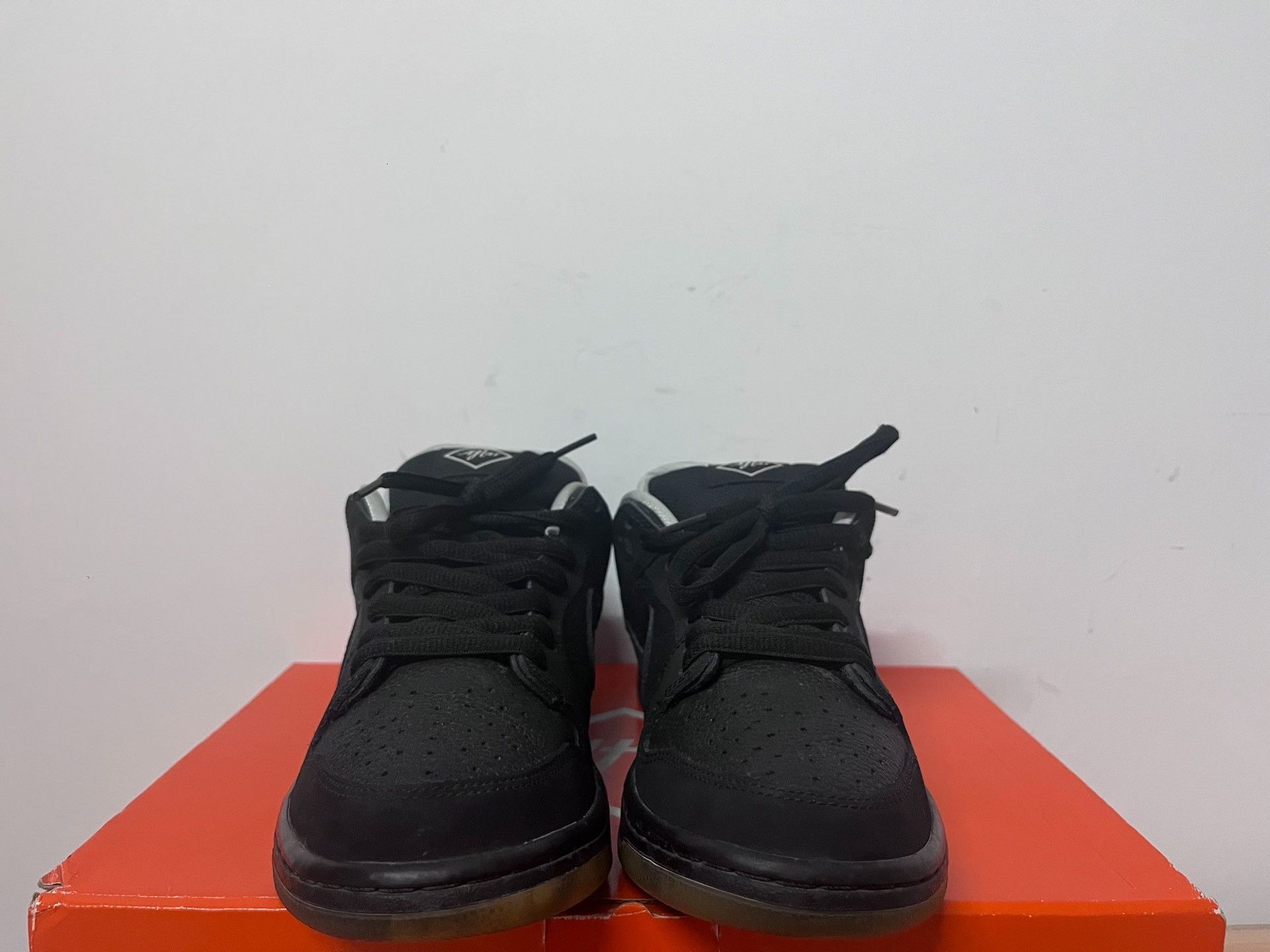 Nike Nike DUNK SB Limited Green Lowtop Sneakers fr_42-5 Women Size US 11.5 / IT 41.5 - 5 Thumbnail