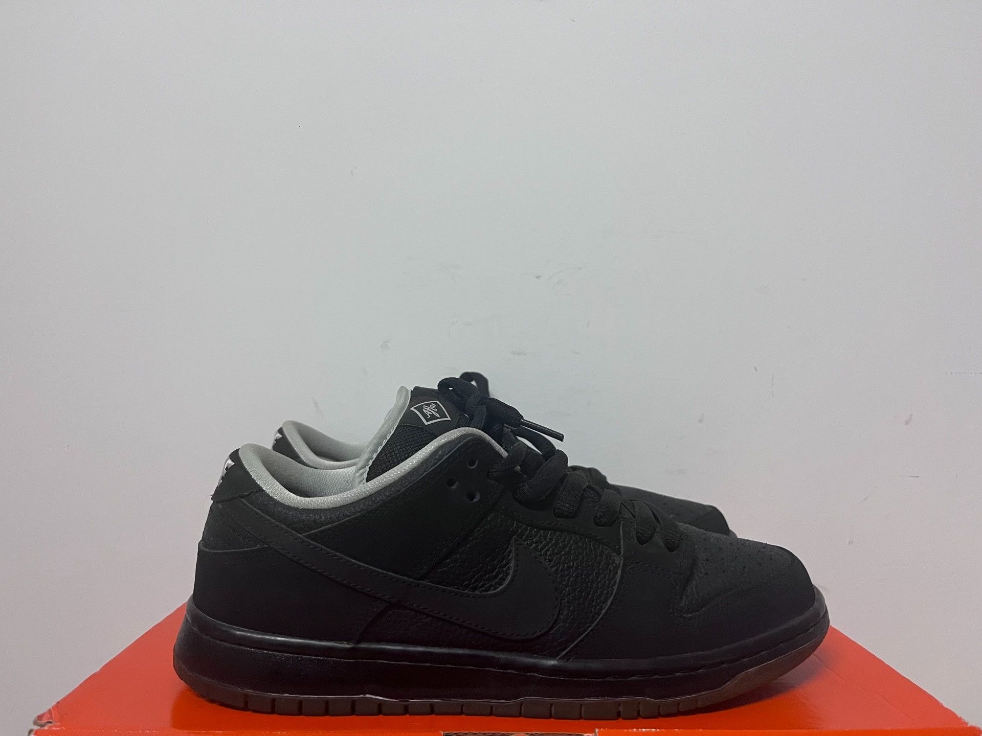 Nike Nike DUNK SB Limited Green Lowtop Sneakers fr_42-5 Women Size US 11.5 / IT 41.5 - 2 Thumbnail