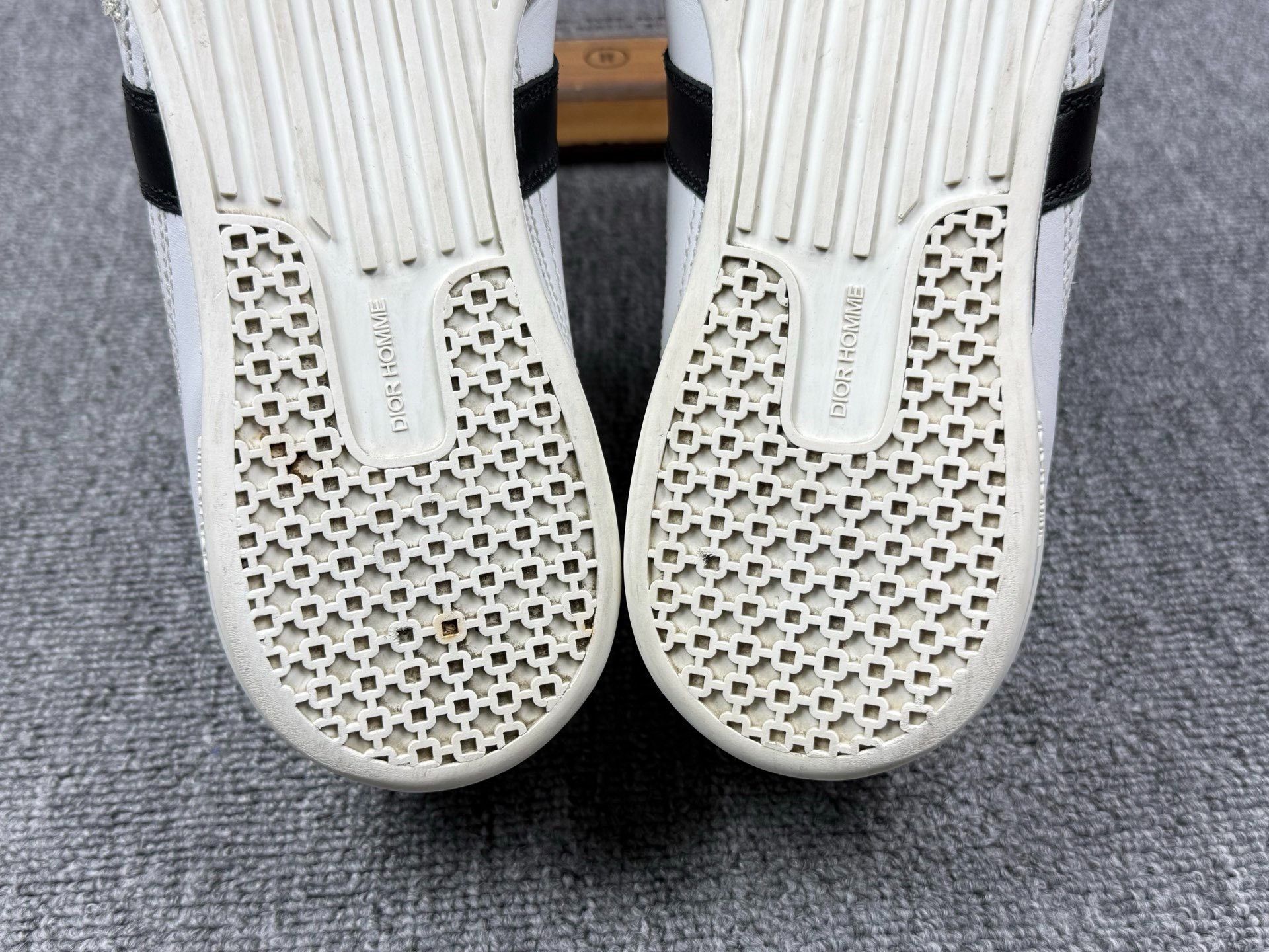 Dior Dior White Lowtop Sneakers 9 Men Size US 9 / EU 42 - 8 Thumbnail