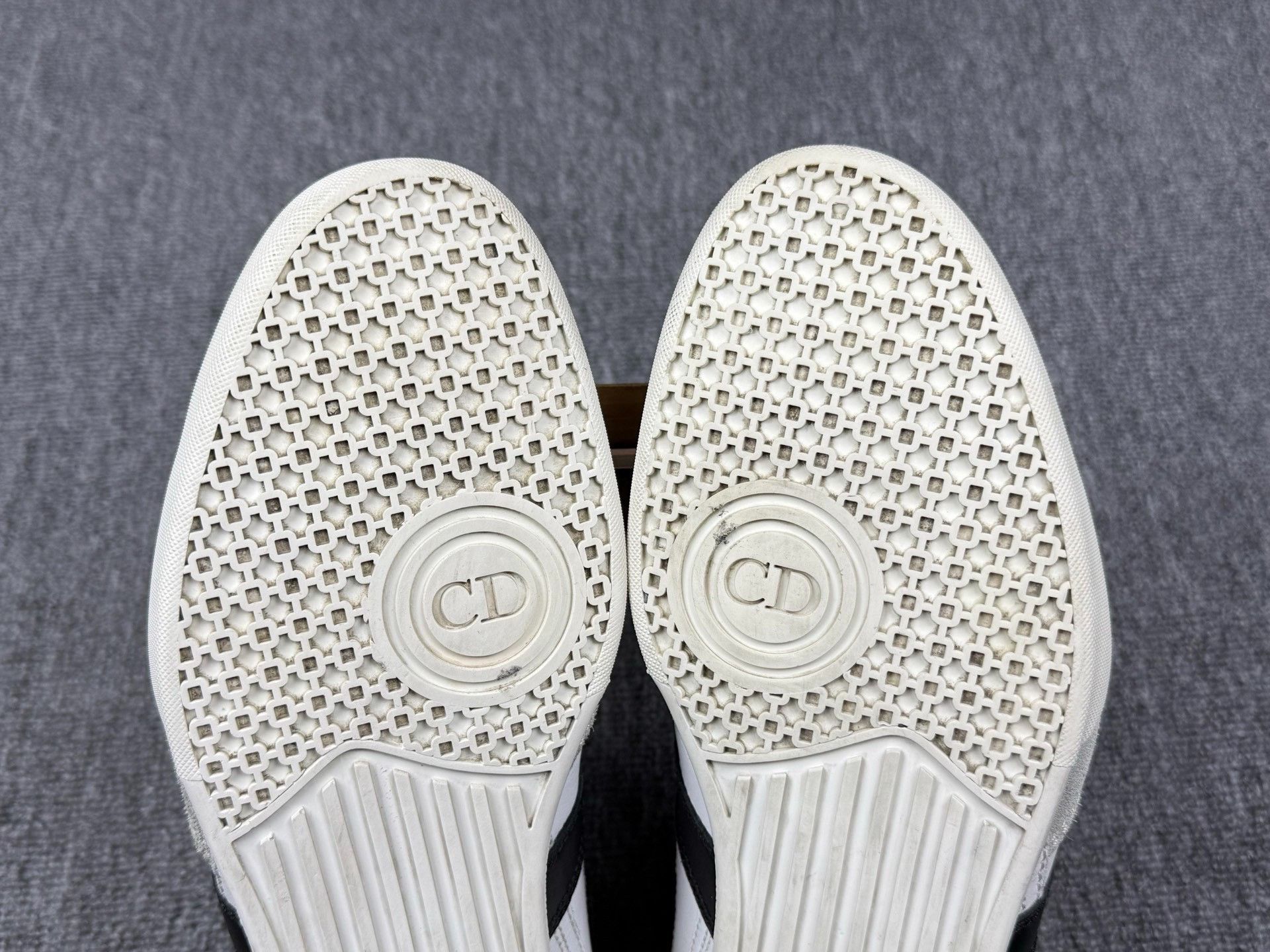 Dior Dior White Lowtop Sneakers 9 Men Size US 9 / EU 42 - 7 Thumbnail