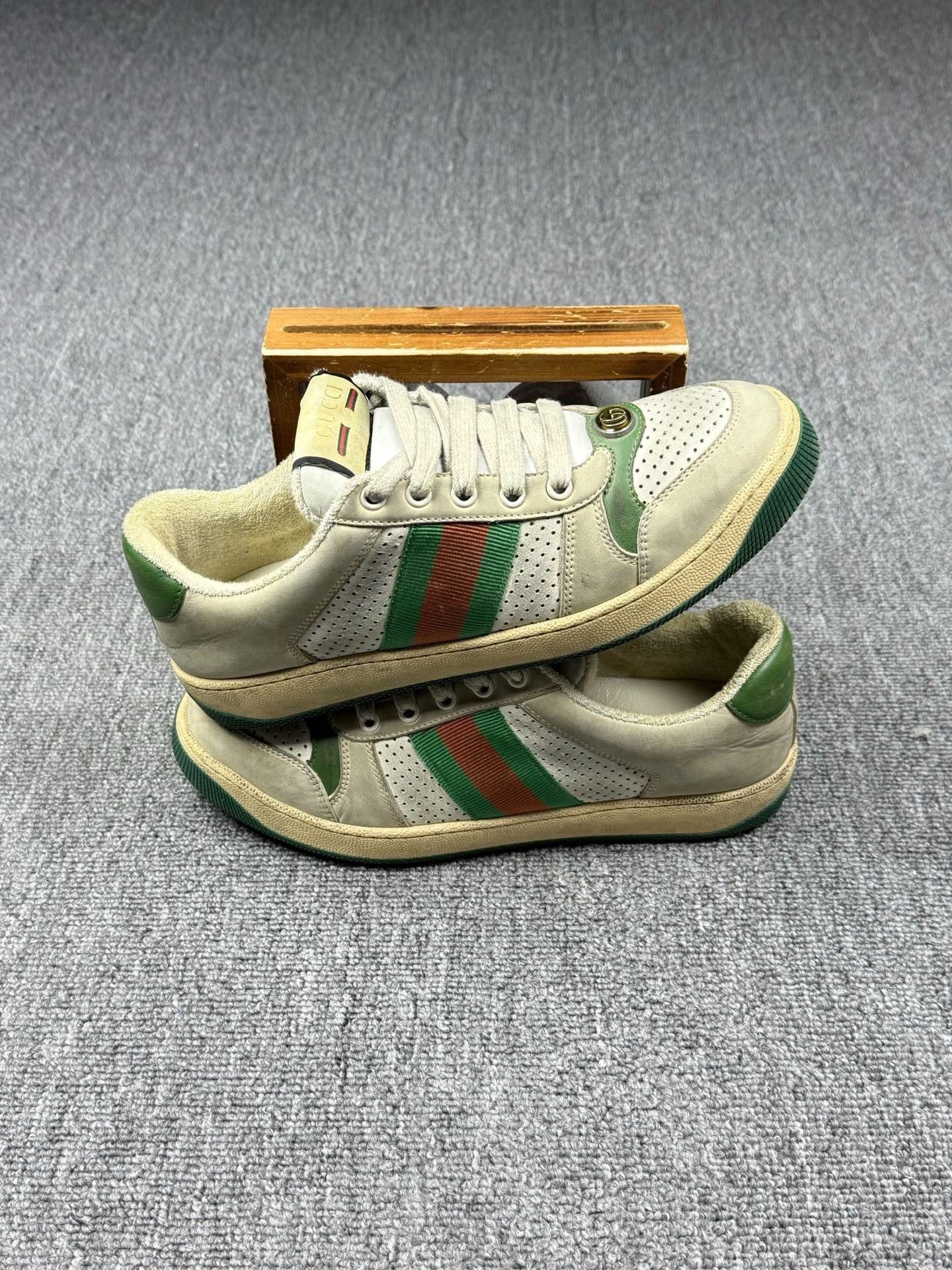 Gucci Gucci Distressed Green Lowtop Sneakers 5.5 Men Size US 5.5 / EU 38 - 2 Thumbnail