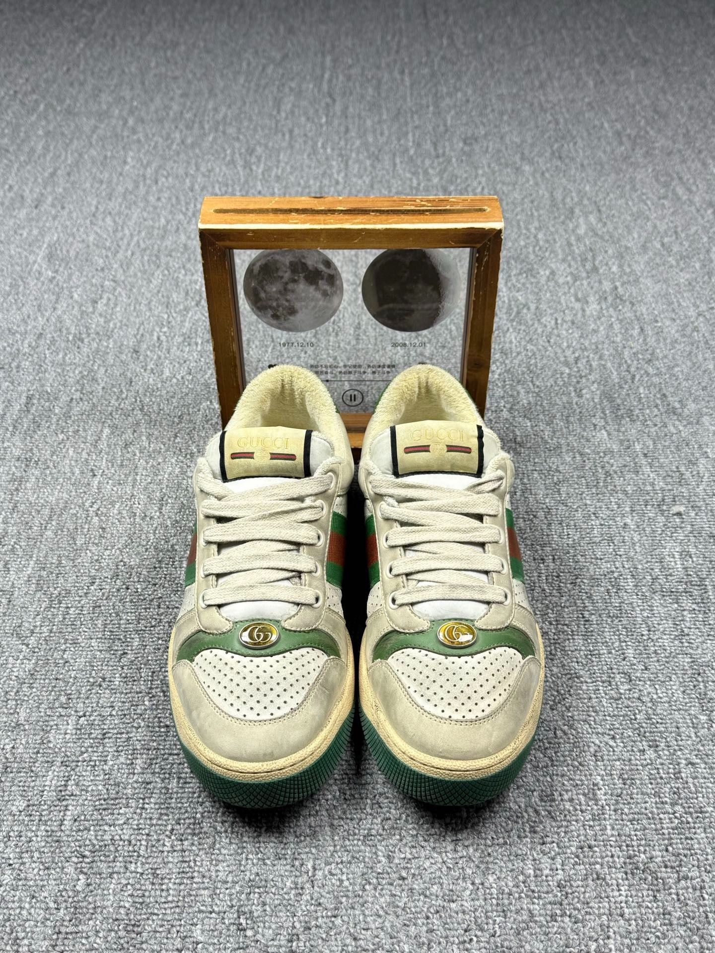 Gucci Gucci Distressed Green Lowtop Sneakers 5.5 Men Size US 5.5 / EU 38 - 4 Thumbnail