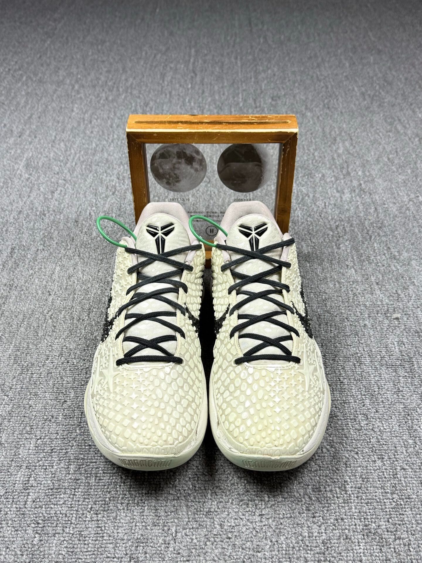 Nike Nike KOBE6 White Lowtop Sneakers 11 Men Size US 11 / EU 44 - 4 Thumbnail