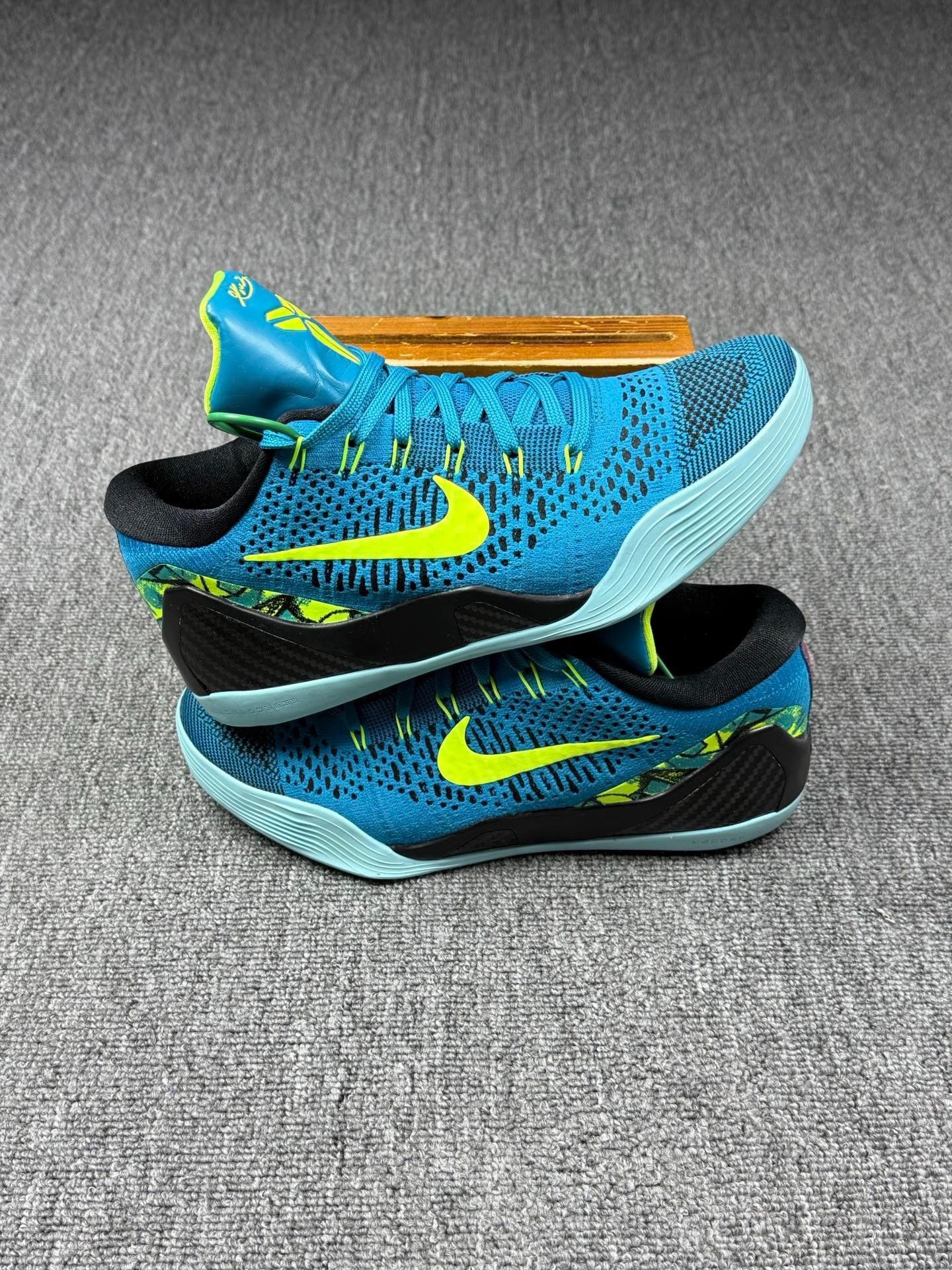 Nike Nike KOBE9 Blue Lowtop Sneakers 9 Men Size US 9 / EU 42 - 2 Thumbnail