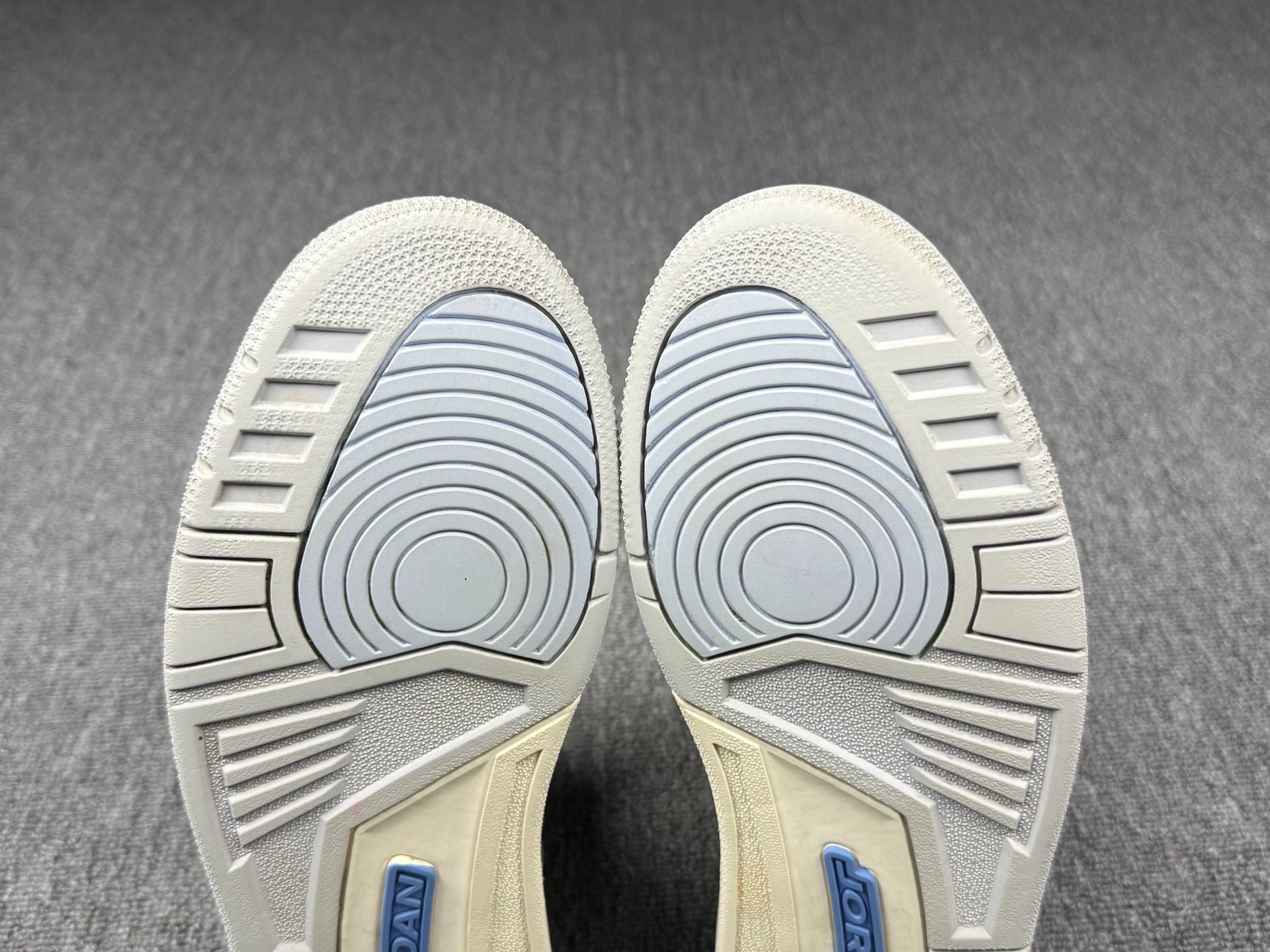 Nike Nike AJ3 Blue Lowtop Sneakers 10 Men Size US 10 / EU 43 - 7 Thumbnail