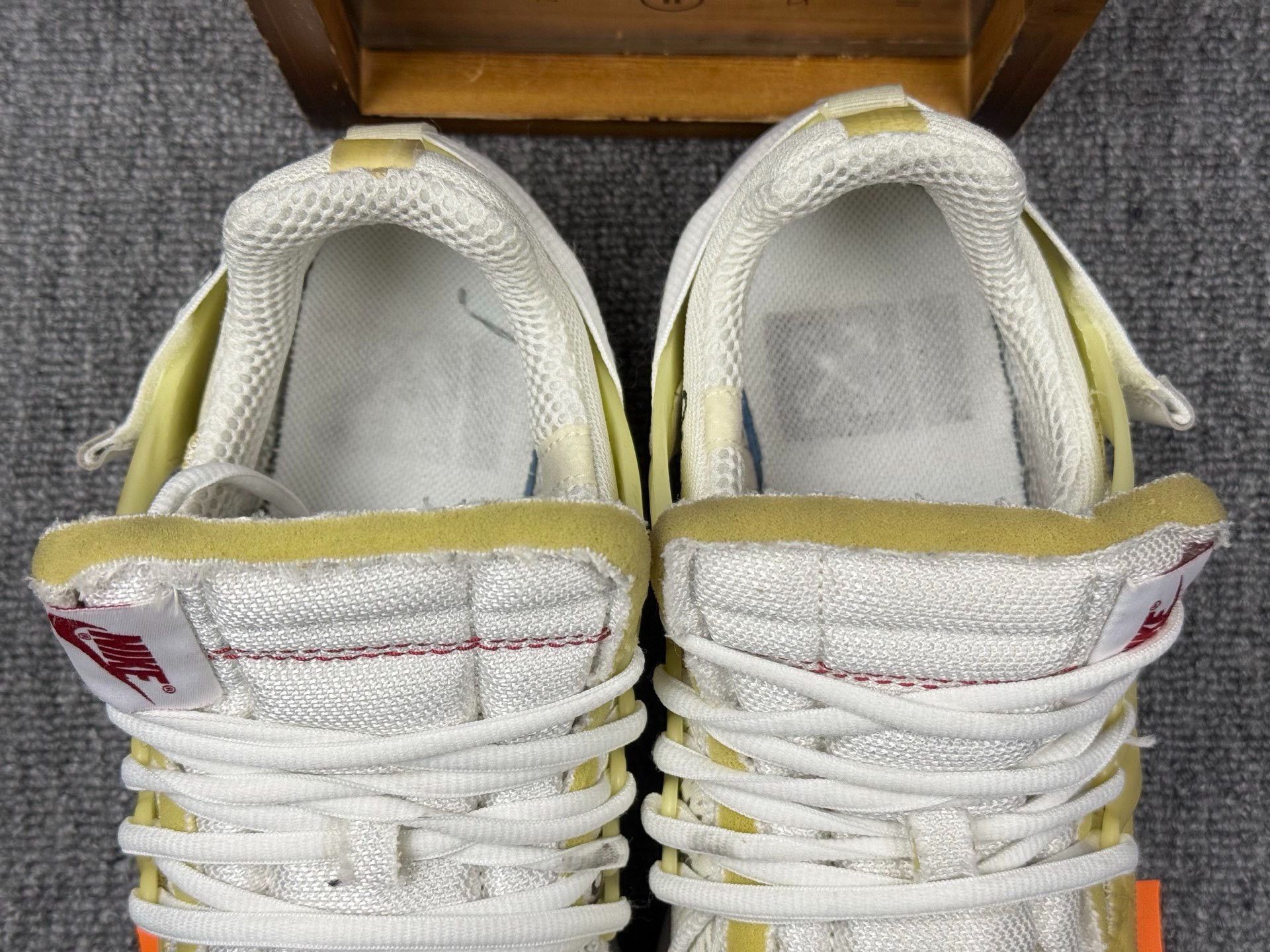Nike Nike White Lowtop Sneakers 11 Men Size US 11 / EU 44 - 9 Thumbnail