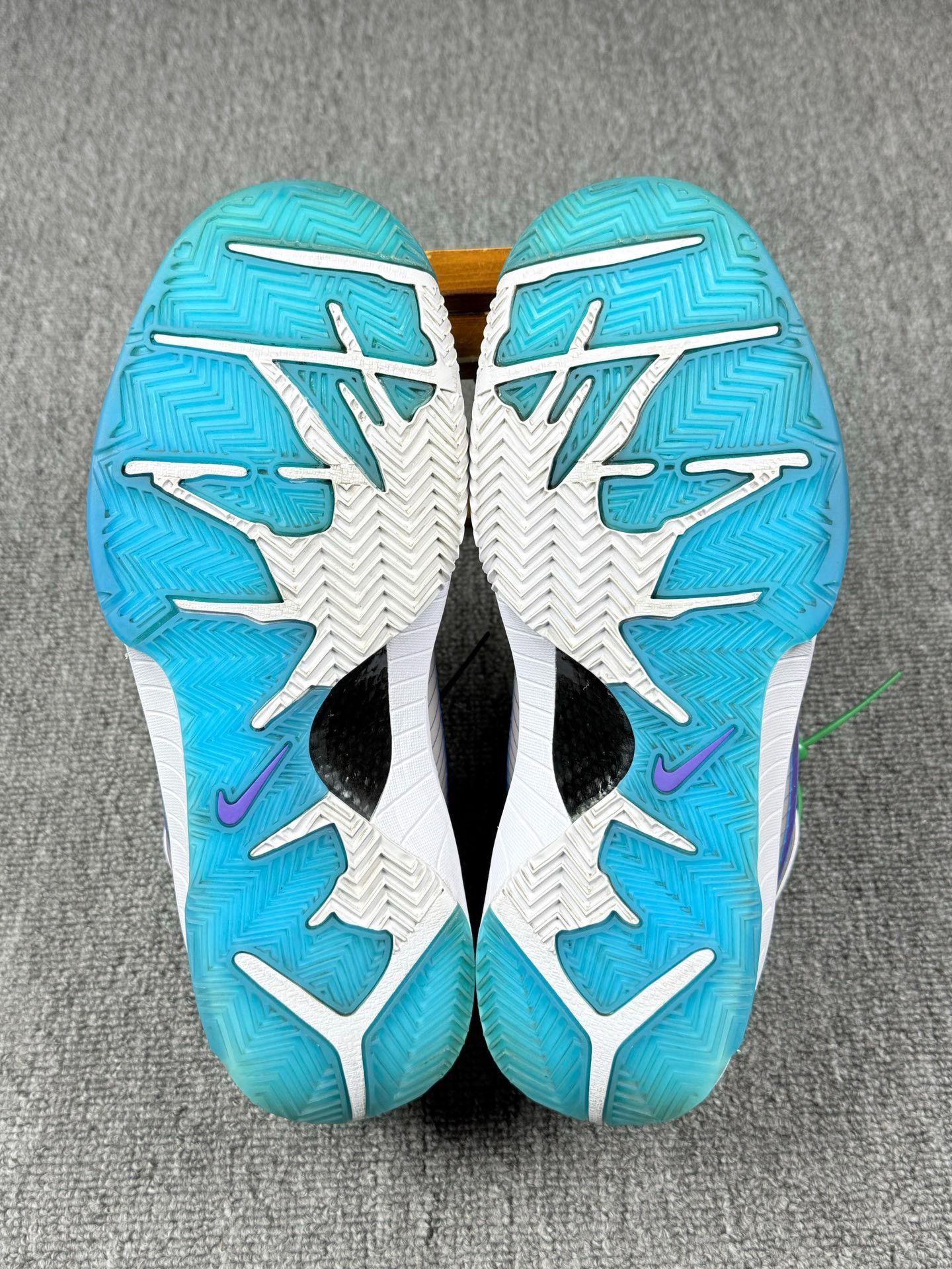 Nike Nike KOBE4 Blue Lowtop Sneakers 8 Men Size US 8 / EU 41 - 6 Thumbnail