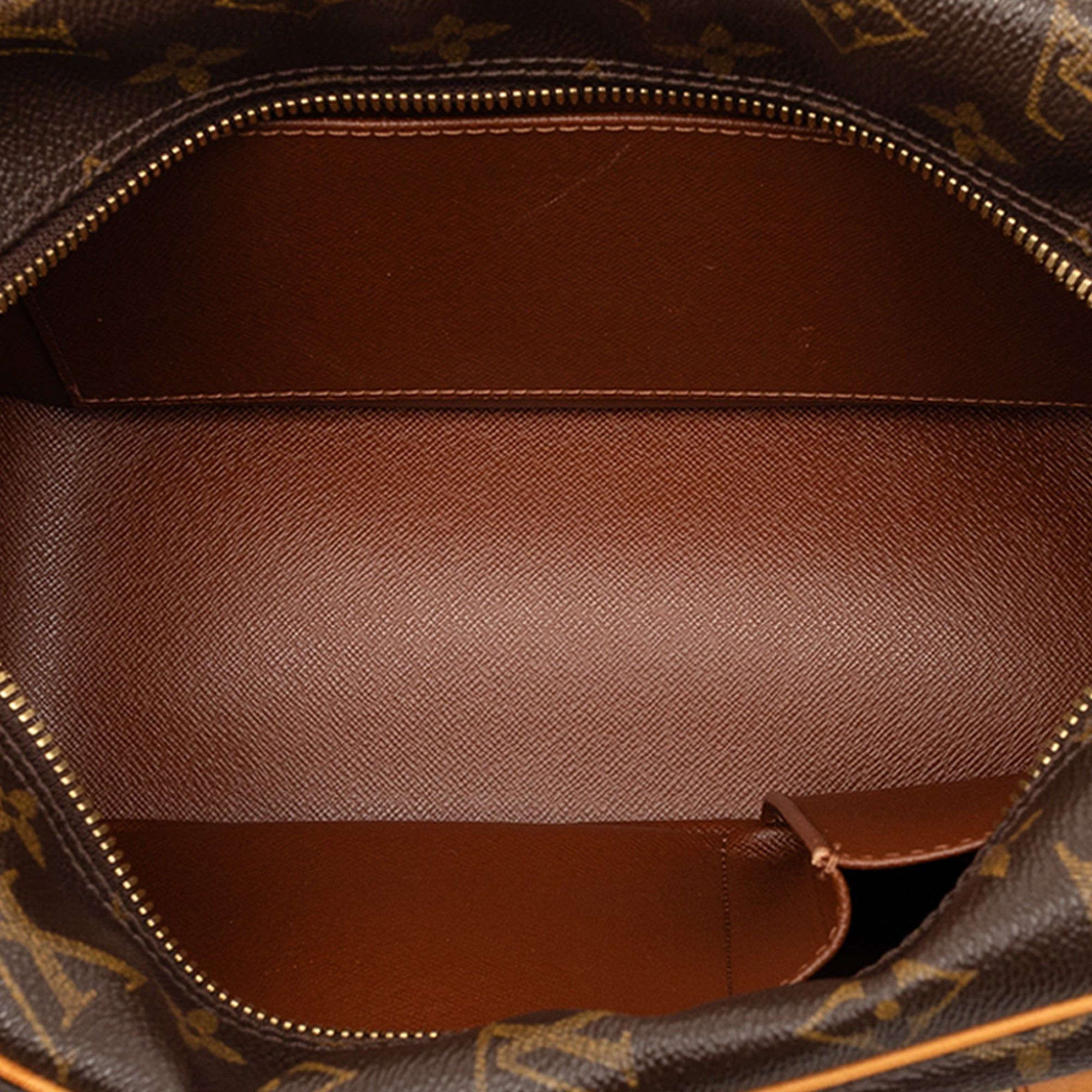 Louis Vuitton Monogram Cite MM Size ONE SIZE - 4 Thumbnail