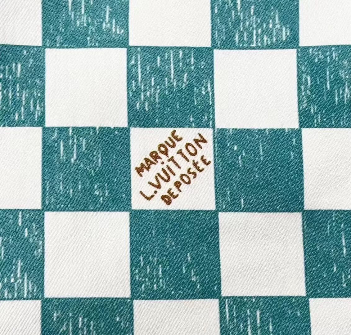 Louis Vuitton Louis Vuitton 2022 White Green Check Logo Denim Jacket Size US M / EU 48-50 / 2 - 4 Thumbnail