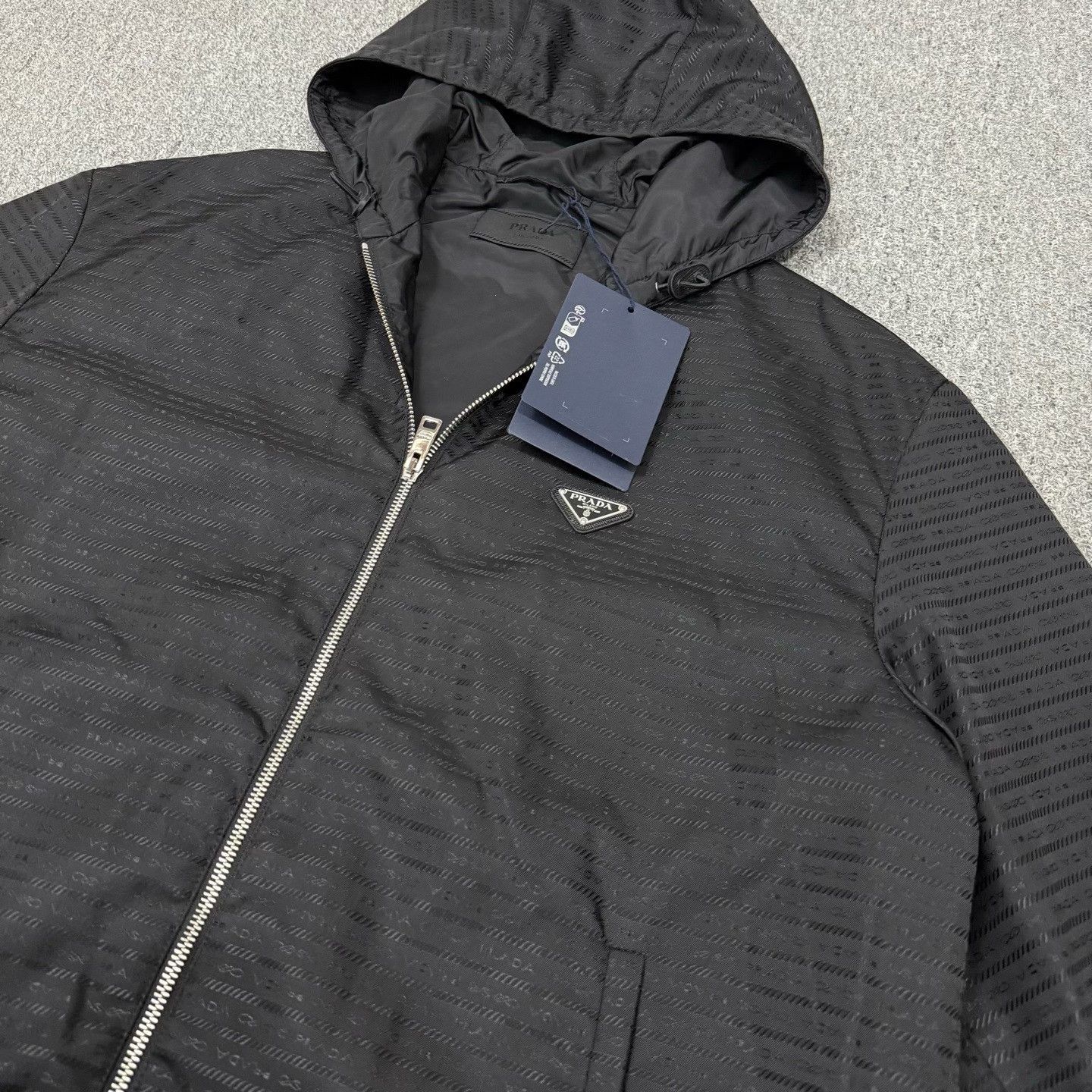 Prada Prada Black Embossed Dragon Jacket Size US M / EU 48-50 / 2 - 3 Thumbnail
