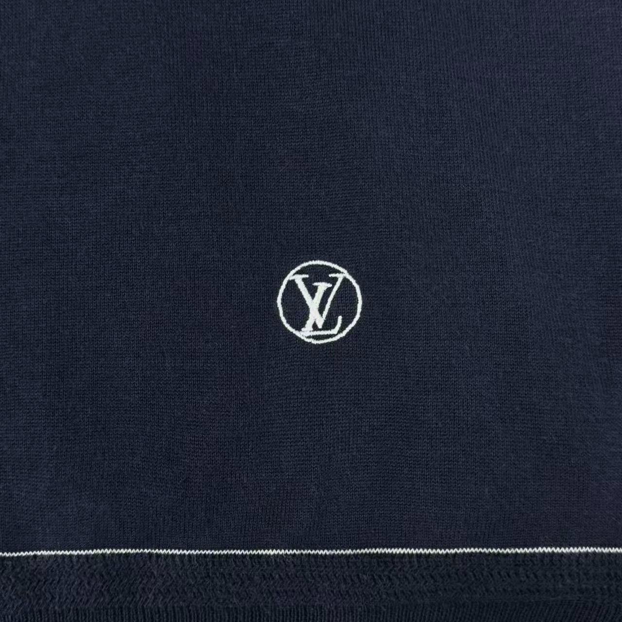 Louis Vuitton Louis Vuitton Blue Letter Logo Knit Sweater Size US XL / EU 56 / 4 - 4 Thumbnail