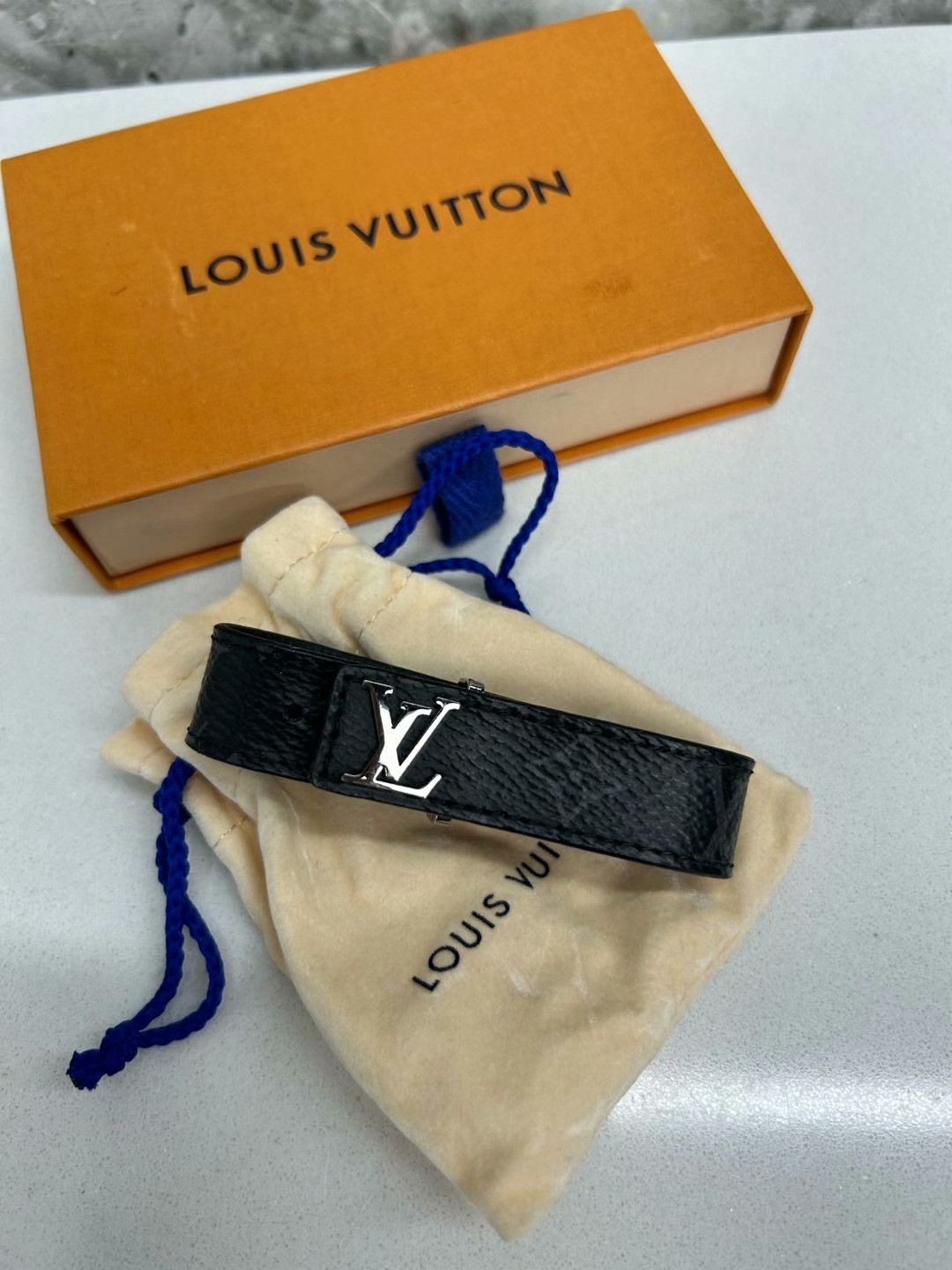 Louis Vuitton LV Monogram Leather Bracelet Size ONE SIZE - 2 Thumbnail