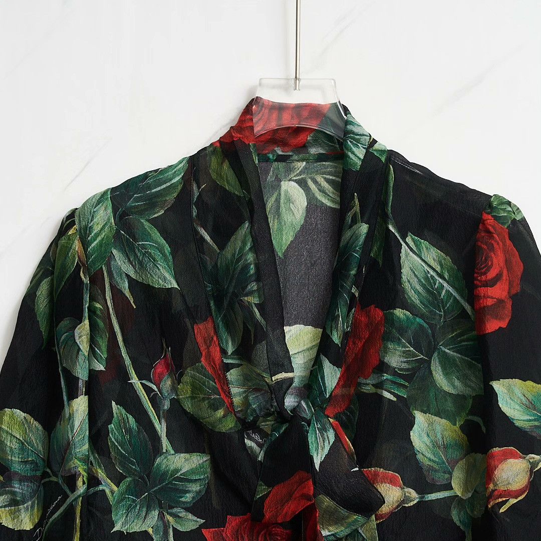 Dolce & Gabbana Dolce&Gabbana Women's Rose Print Tie Shirt Size M / US 6-8 / IT 42-44 - 2 Thumbnail