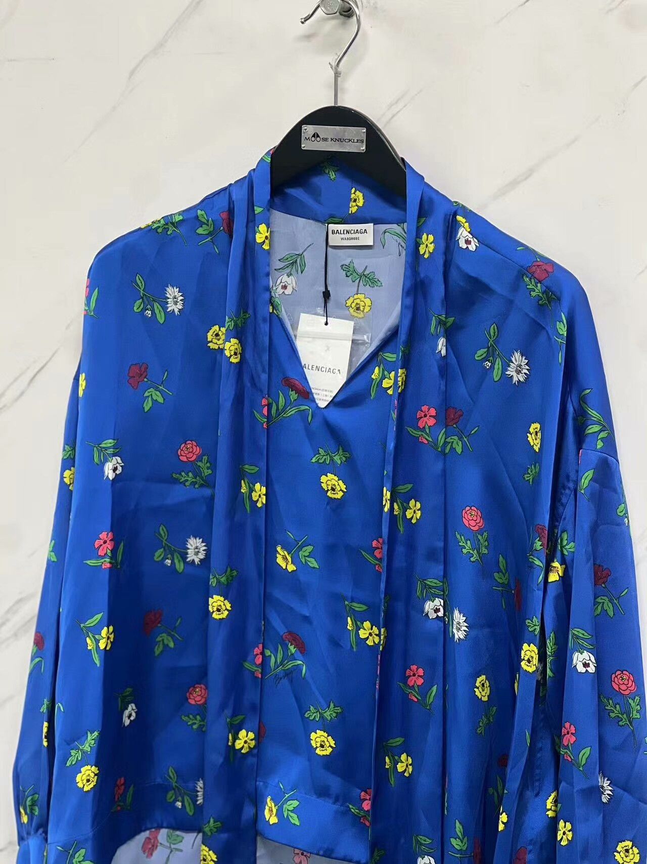 Balenciaga Balenciaga Women's Satin French Print Shirt Size XXS / US 00 / IT 34 - 2 Thumbnail