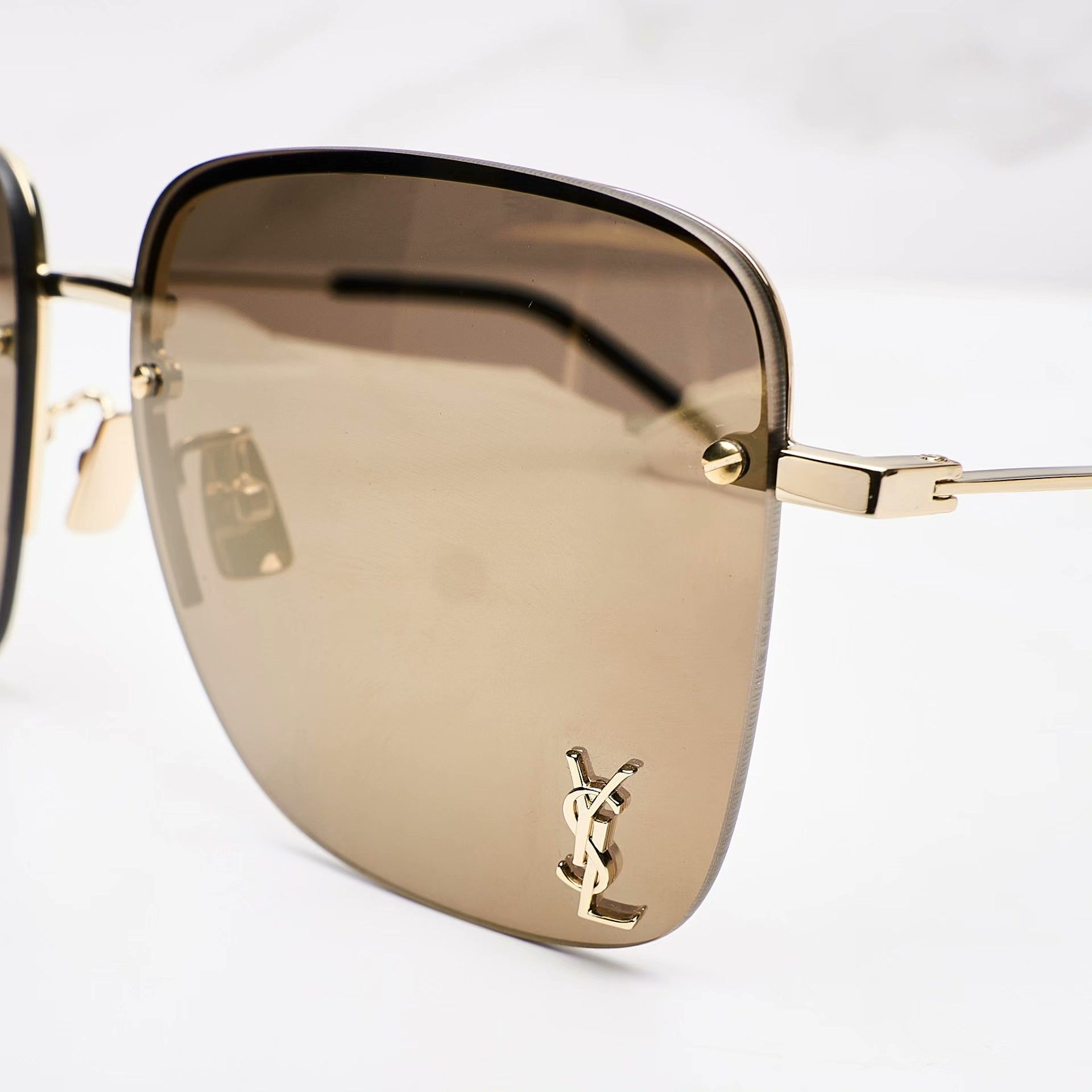 Saint Laurent Paris Saint Laurent Unisex Logo Sunglasses Size ONE SIZE - 7 Thumbnail