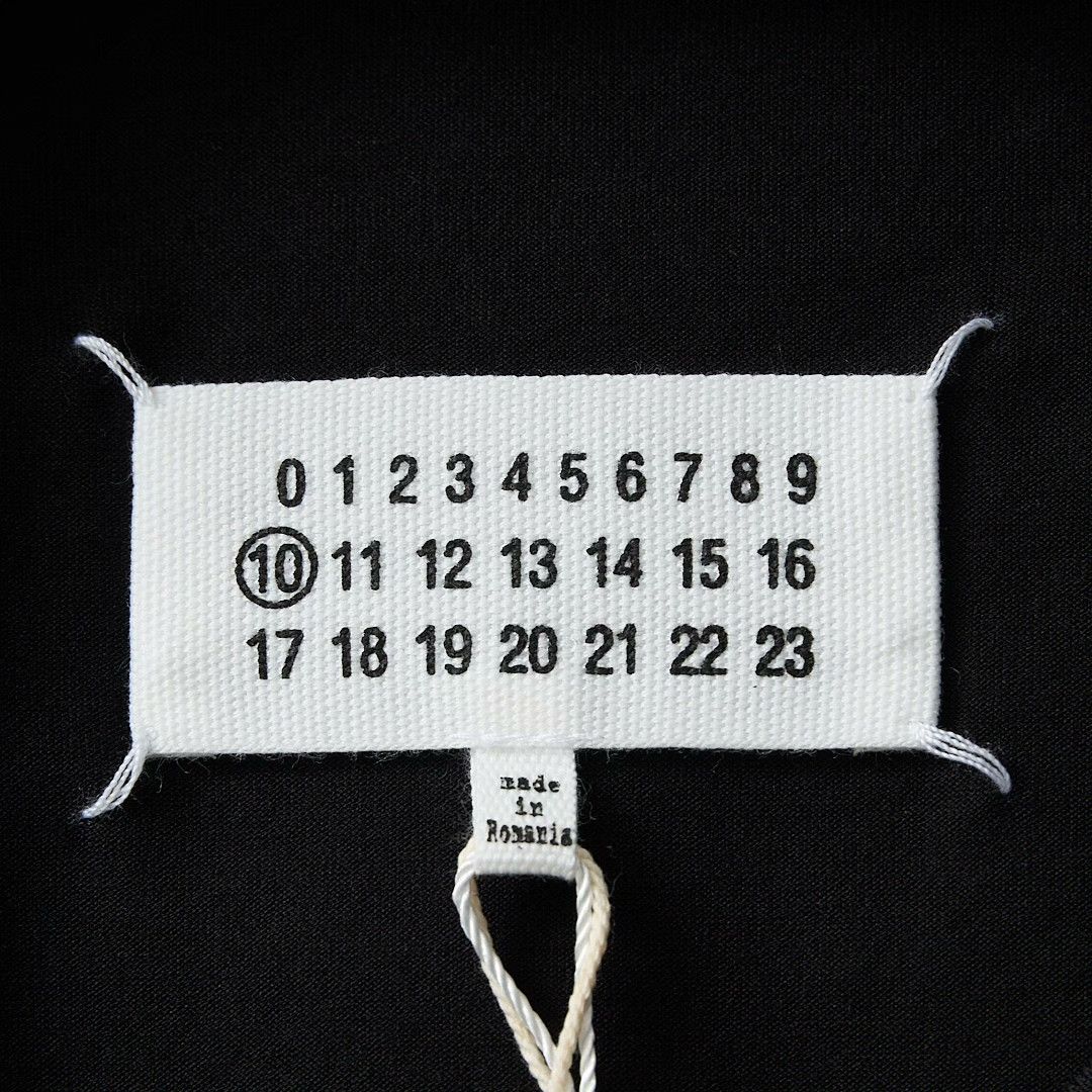 Maison Margiela Maison Margiela Neutral Logo Embroidered Cotton T-shirt Size US S / EU 44-46 / 1 - 4 Thumbnail