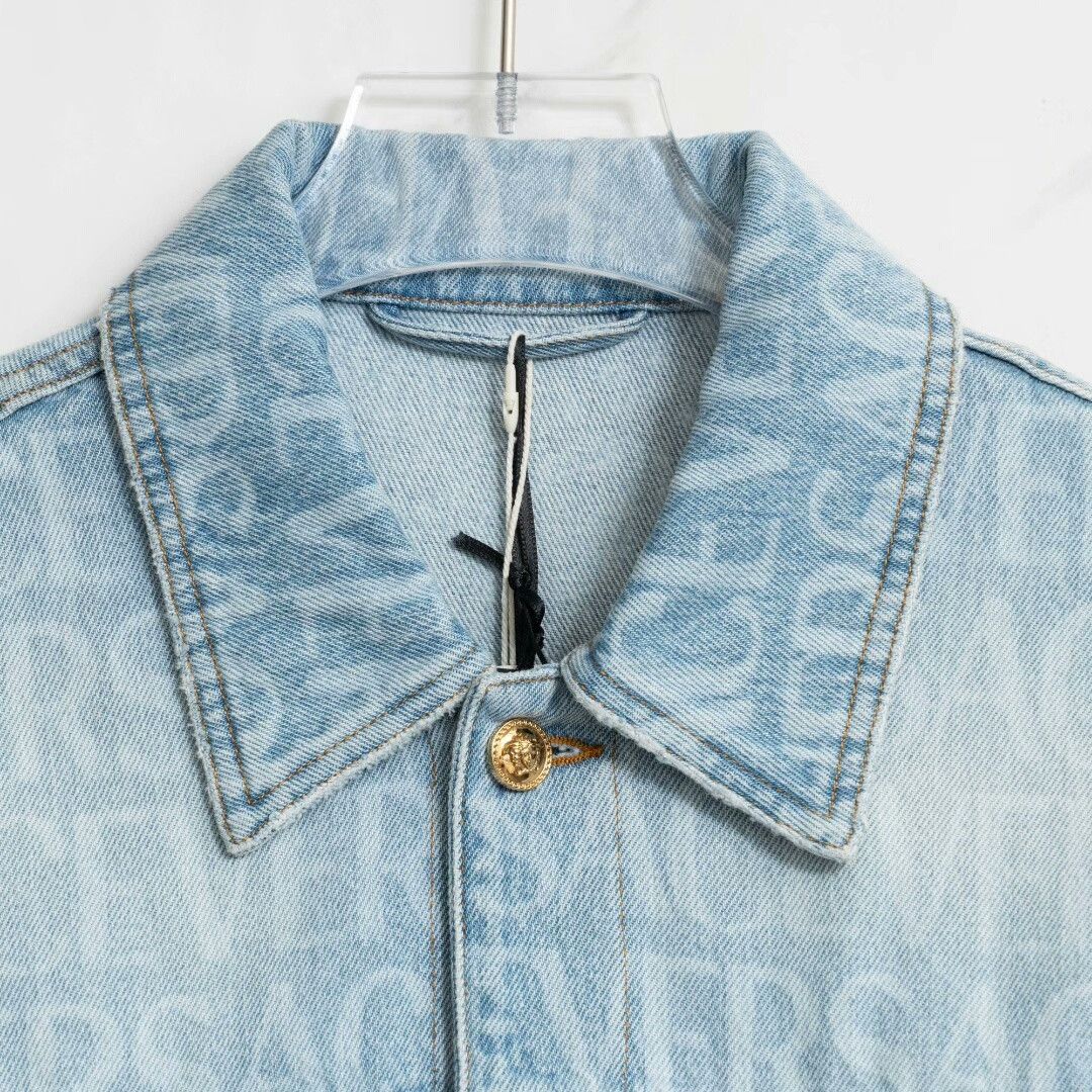 Versace Versace Men's Logo Print Denim Jacket Size US M / EU 48-50 / 2 - 2 Thumbnail