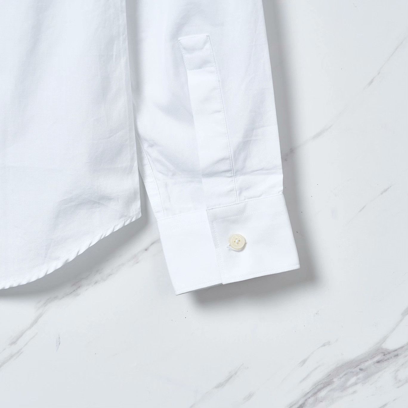 Givenchy Givenchy Men's White Shirt Size US M / EU 48-50 / 2 - 4 Thumbnail