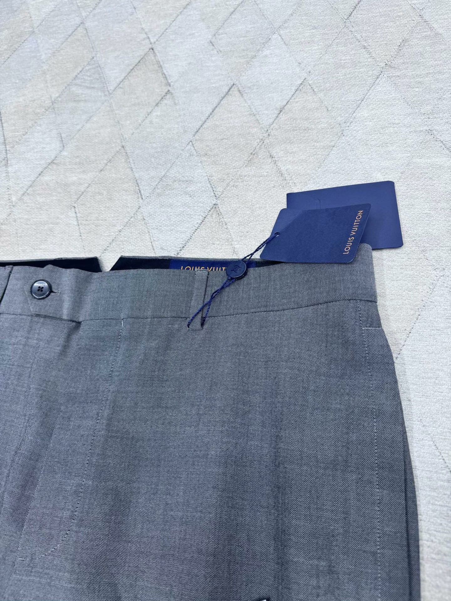 Louis Vuitton Louis Vuitton Autumn Winter Wool Trousers Size US 28 / EU 44 - 3 Thumbnail