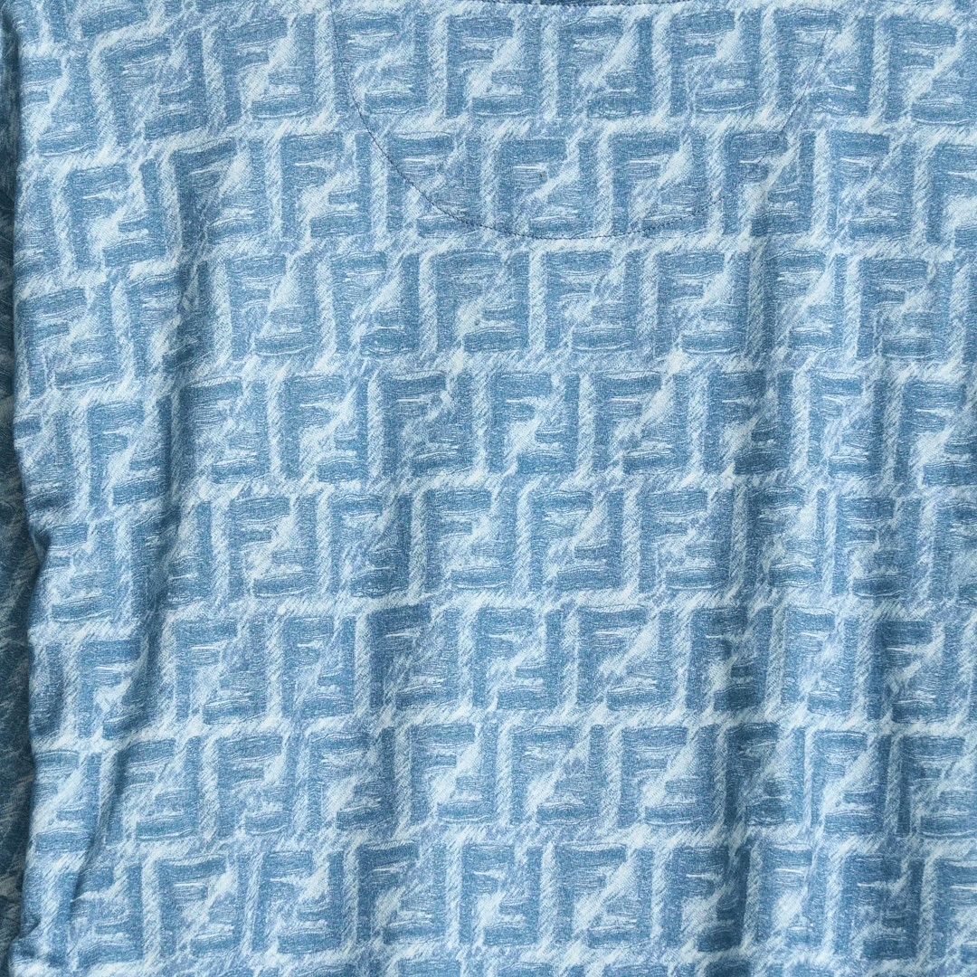 Fendi Fendi Men's Logo All-Over Print T-Shirt Size US L / EU 52-54 / 3 - 6 Thumbnail