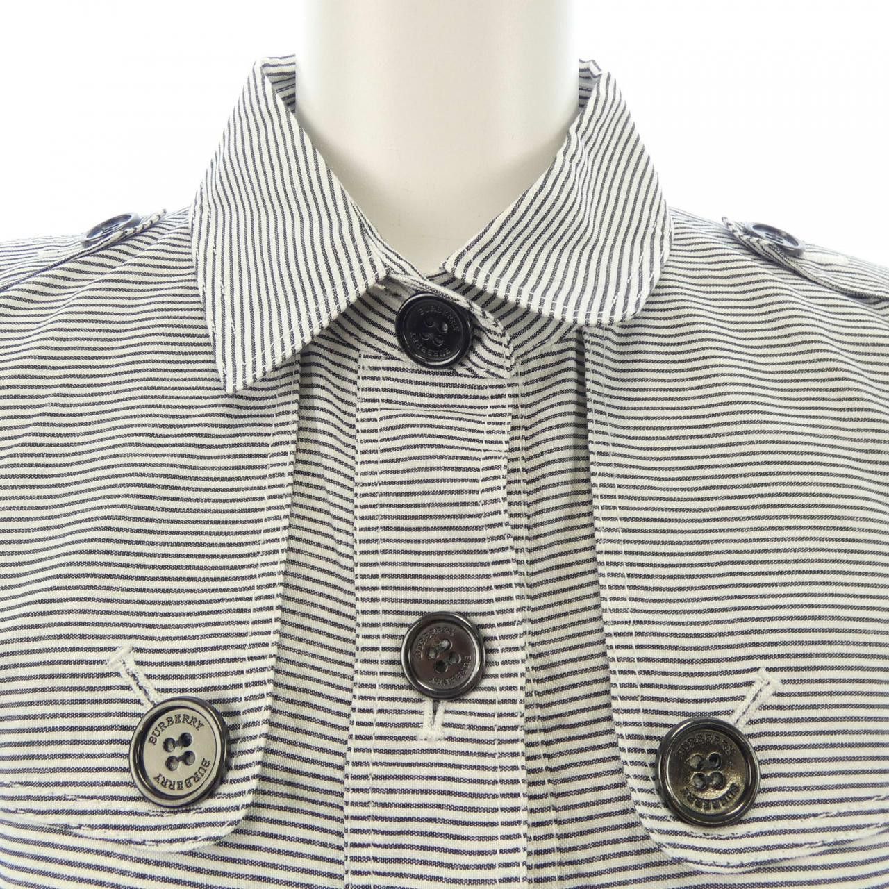Burberry Burberry Burberry London Dress Textile Dresses DUTY FREE for USA Size ONE SIZE - 5 Thumbnail
