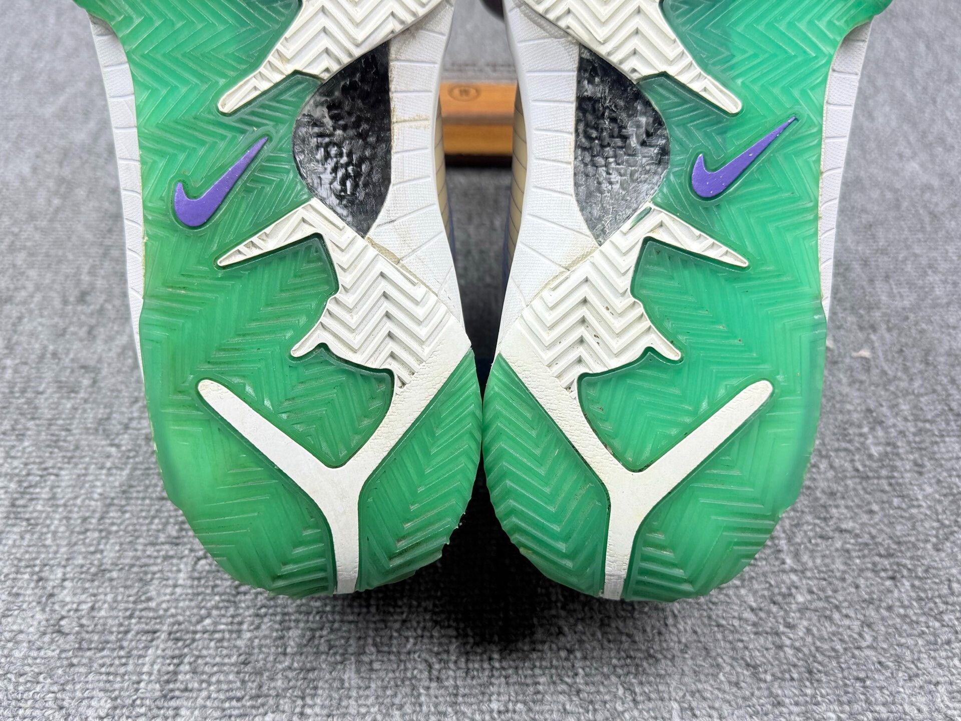 Nike Nike KOBE4 Blue Lowtop Sneakers 11 Men Size US 11 / EU 44 - 7 Thumbnail