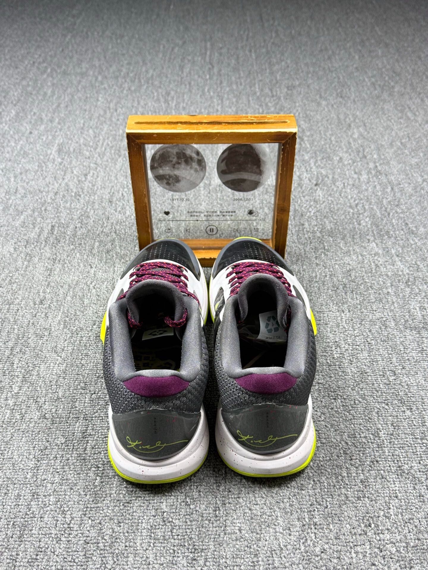 Nike Nike KOBE5 Lowtop Sneakers 9 Men Size US 9 / EU 42 - 5 Thumbnail