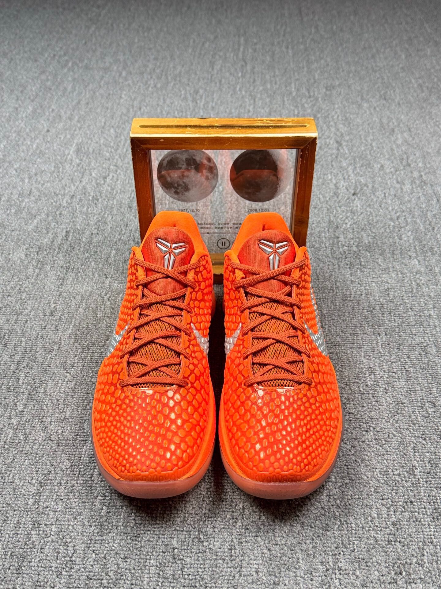 Nike Nike KOBE6 Orange Lowtop Sneakers 9 Men Size US 9 / EU 42 - 4 Thumbnail
